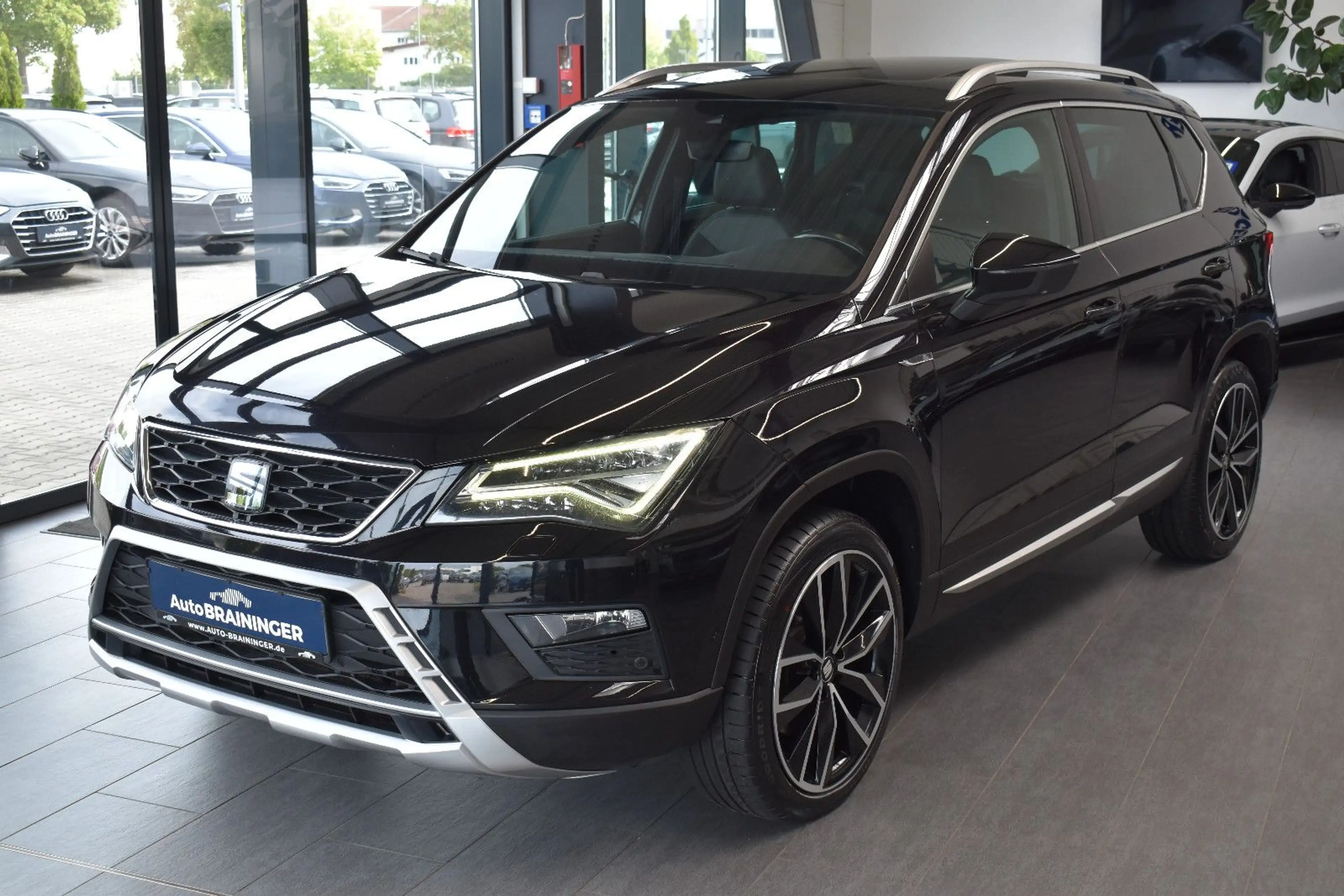 SEAT Ateca 2.0TDI Xcellence 4Drive Aut. FR LED~Pano — photo 4