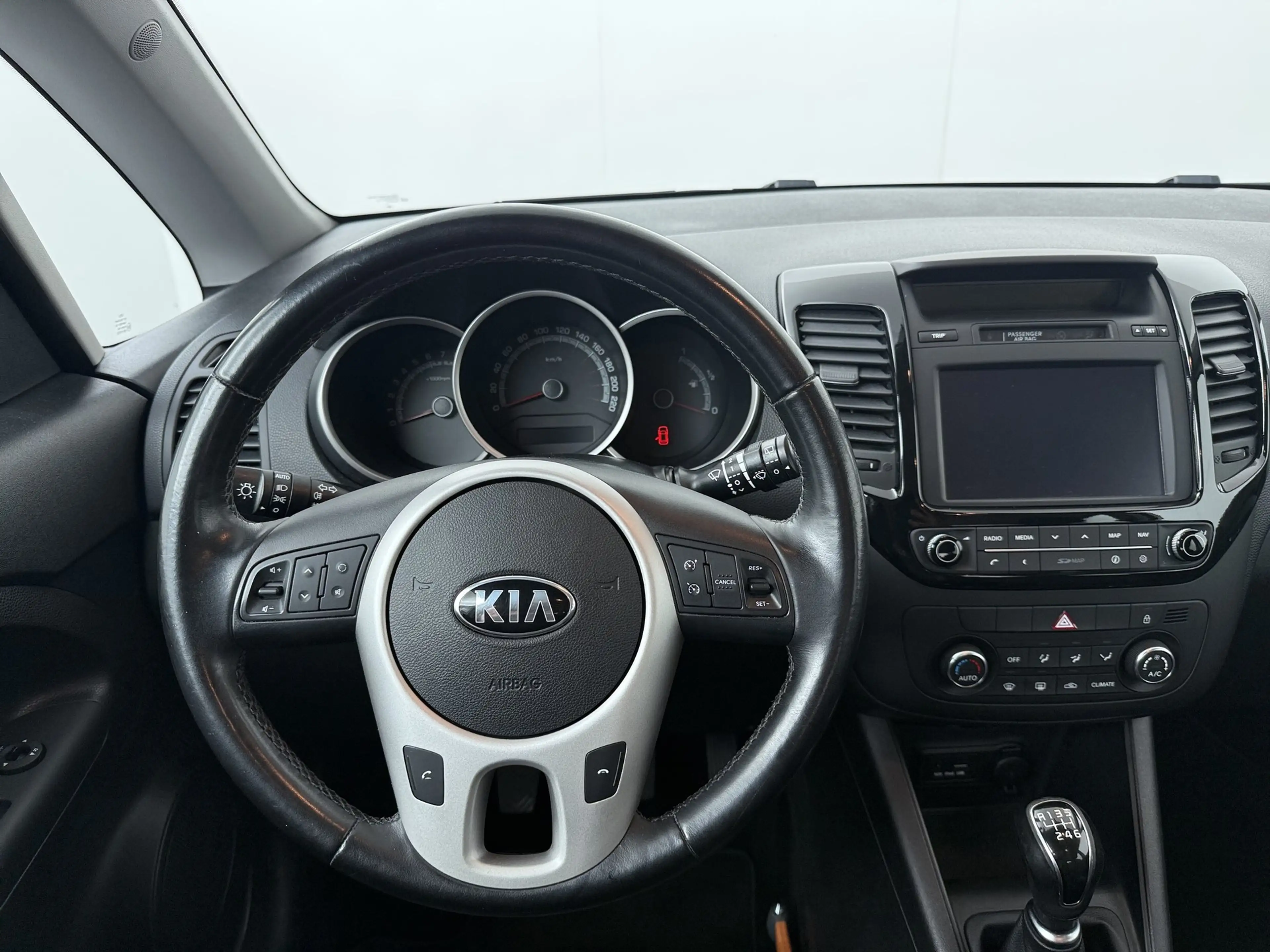 Kia Venga 1.6 CVVT DynamicPlusLine 126PK - Navigatie - Camer — photo 23