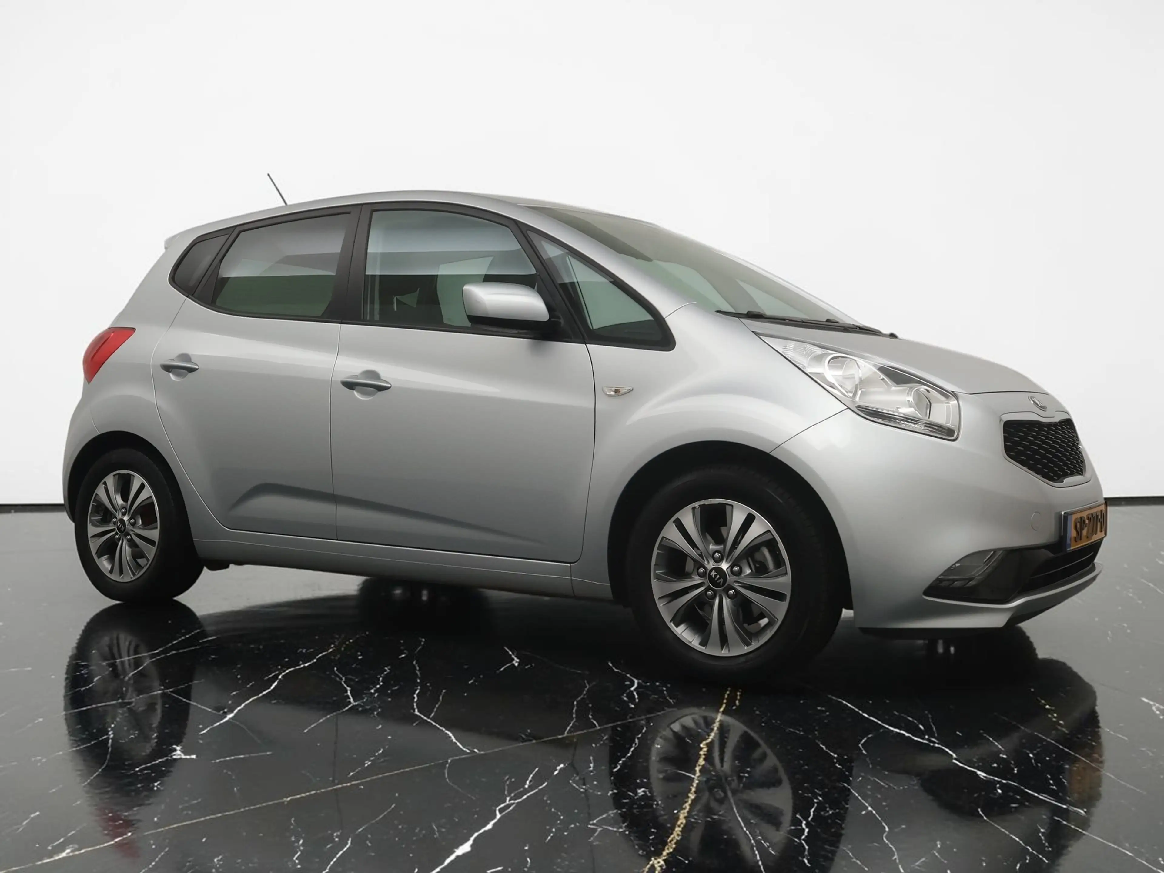 Kia Venga 1.6 CVVT DynamicPlusLine 126PK - Navigatie - Camer — photo 11