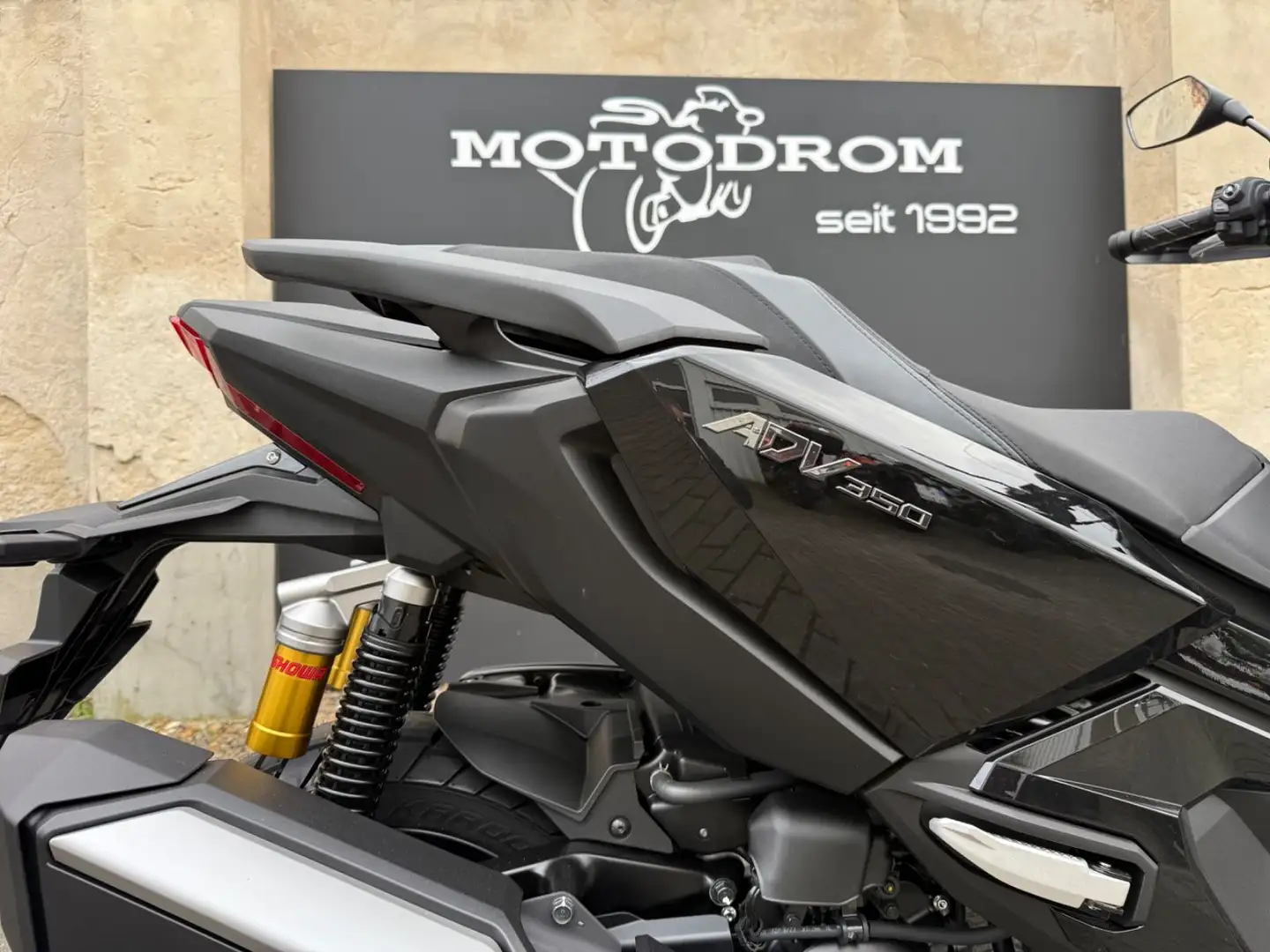 Honda ADV 350 inkl. Preisgarantie Negro - 2