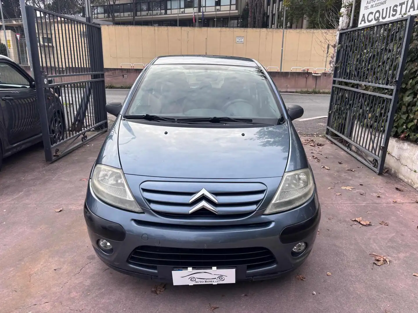 Citroen C3 1.1 Elegance Gris - 2