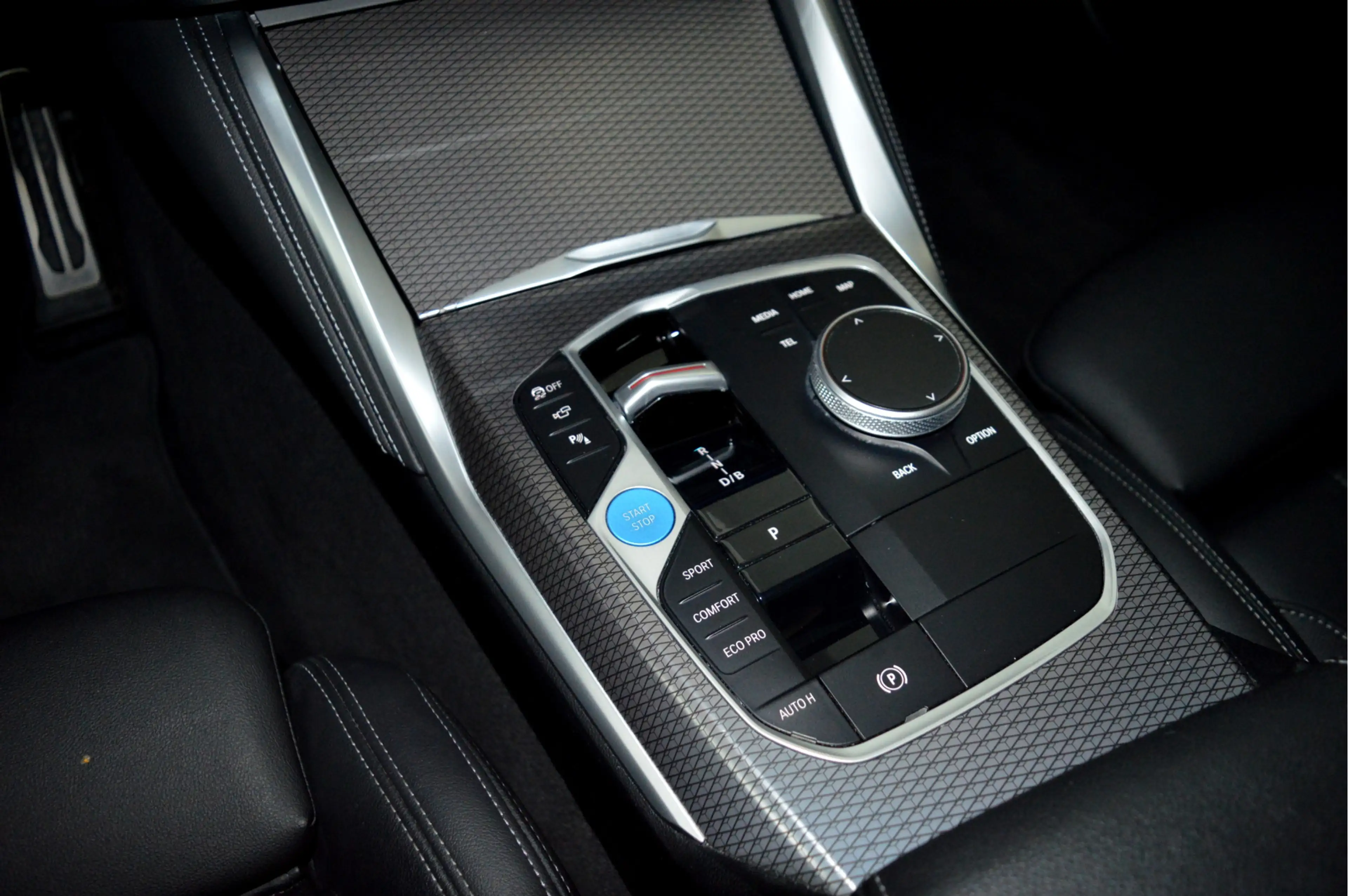 BMW i4 M50 xDrive M-Sport Pro | LCI (Facelift) Full Optio — photo 29