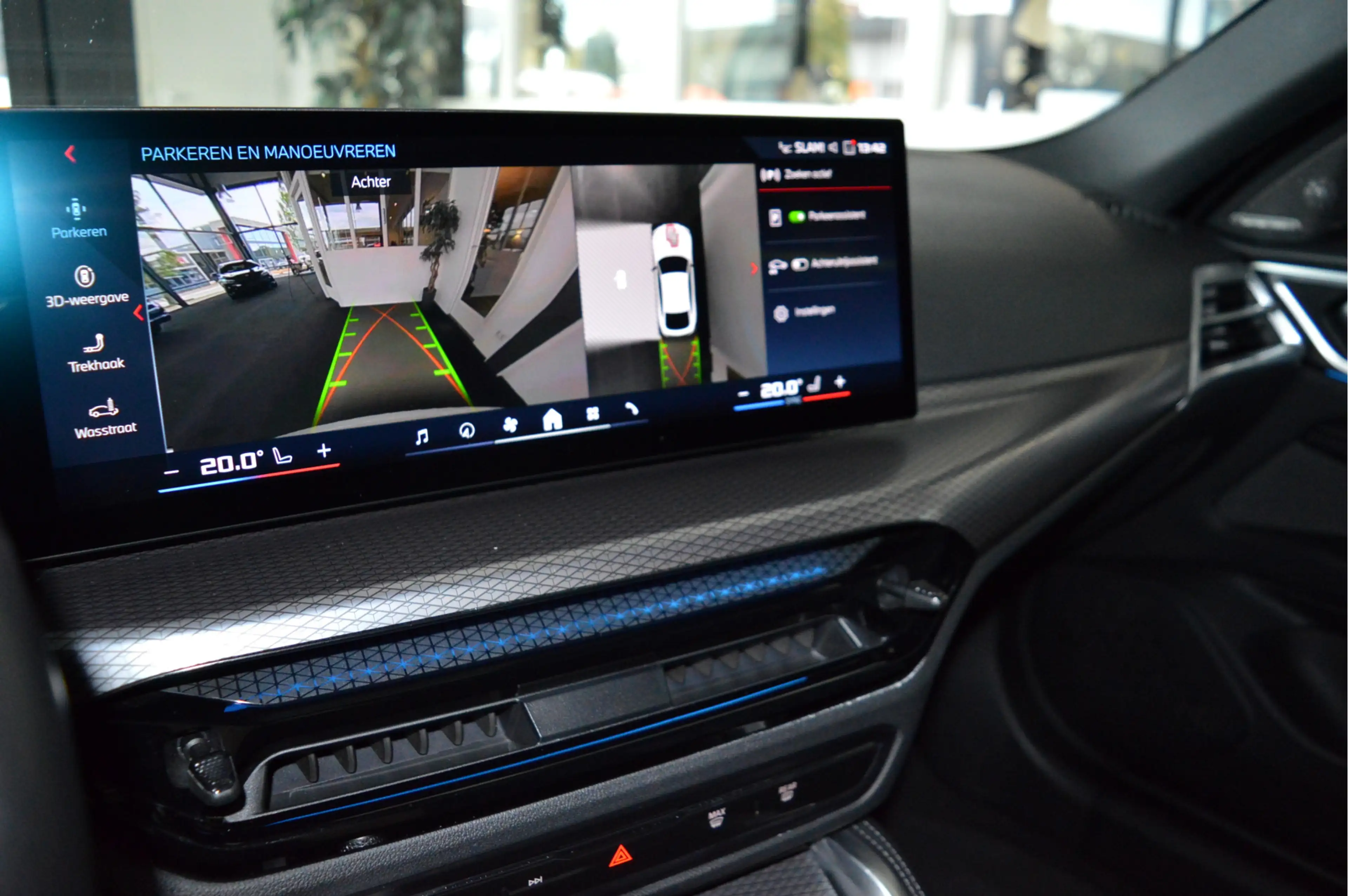 BMW i4 M50 xDrive M-Sport Pro | LCI (Facelift) Full Optio — photo 30