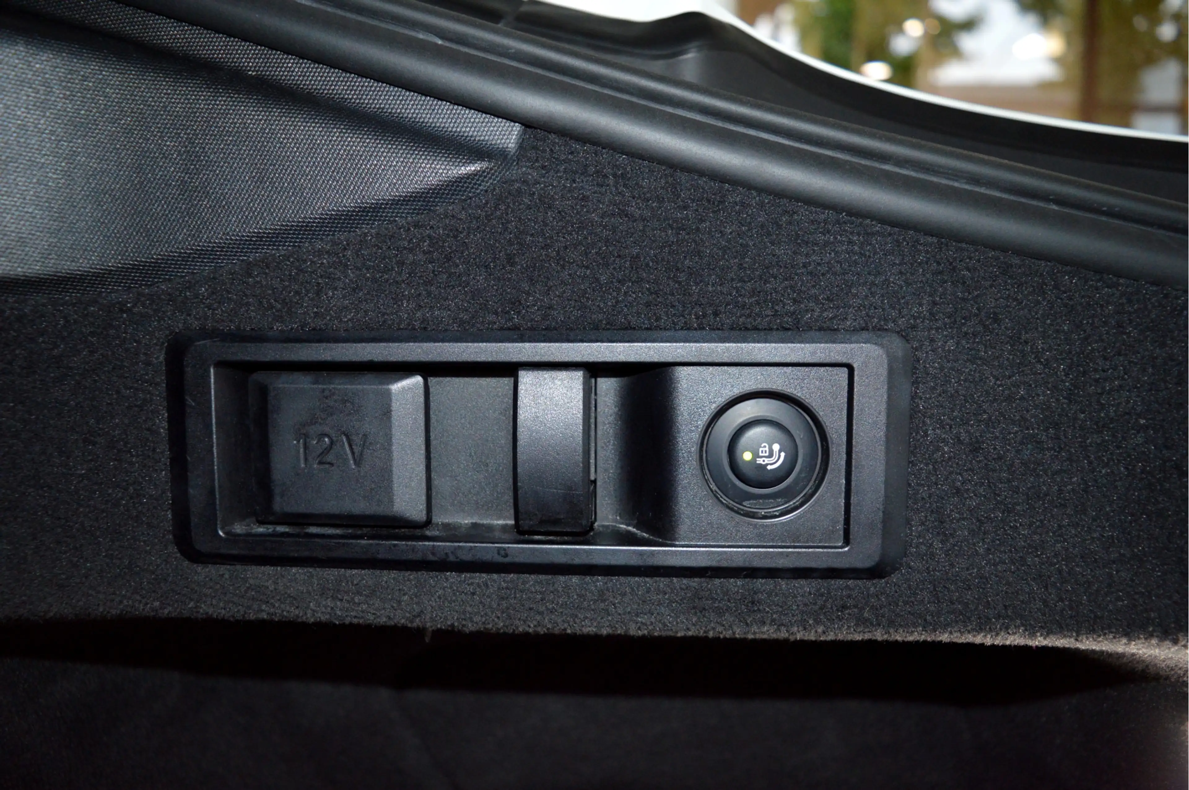 BMW i4 M50 xDrive M-Sport Pro | LCI (Facelift) Full Optio — photo 34