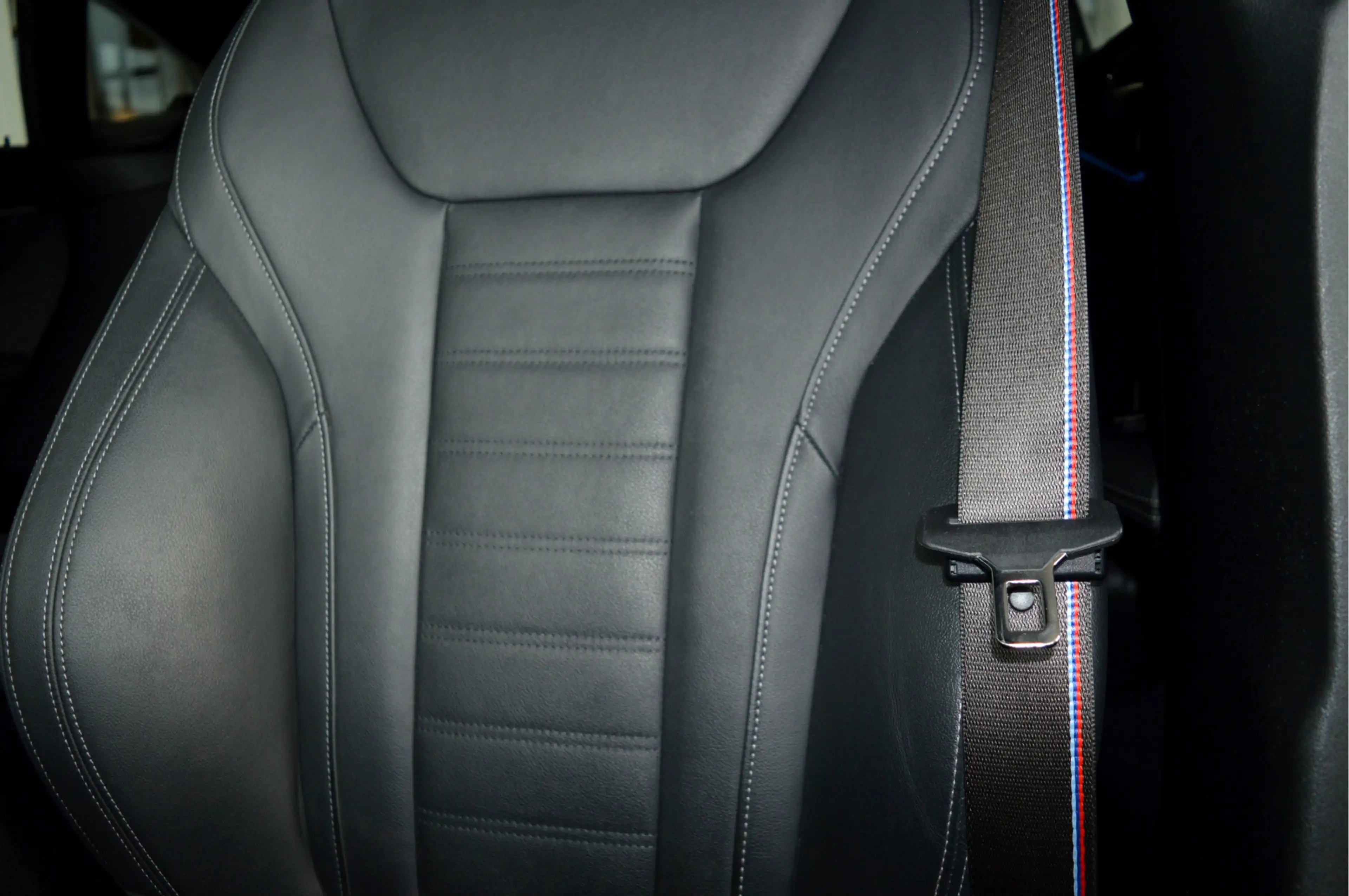 BMW i4 M50 xDrive M-Sport Pro | LCI (Facelift) Full Optio — photo 19