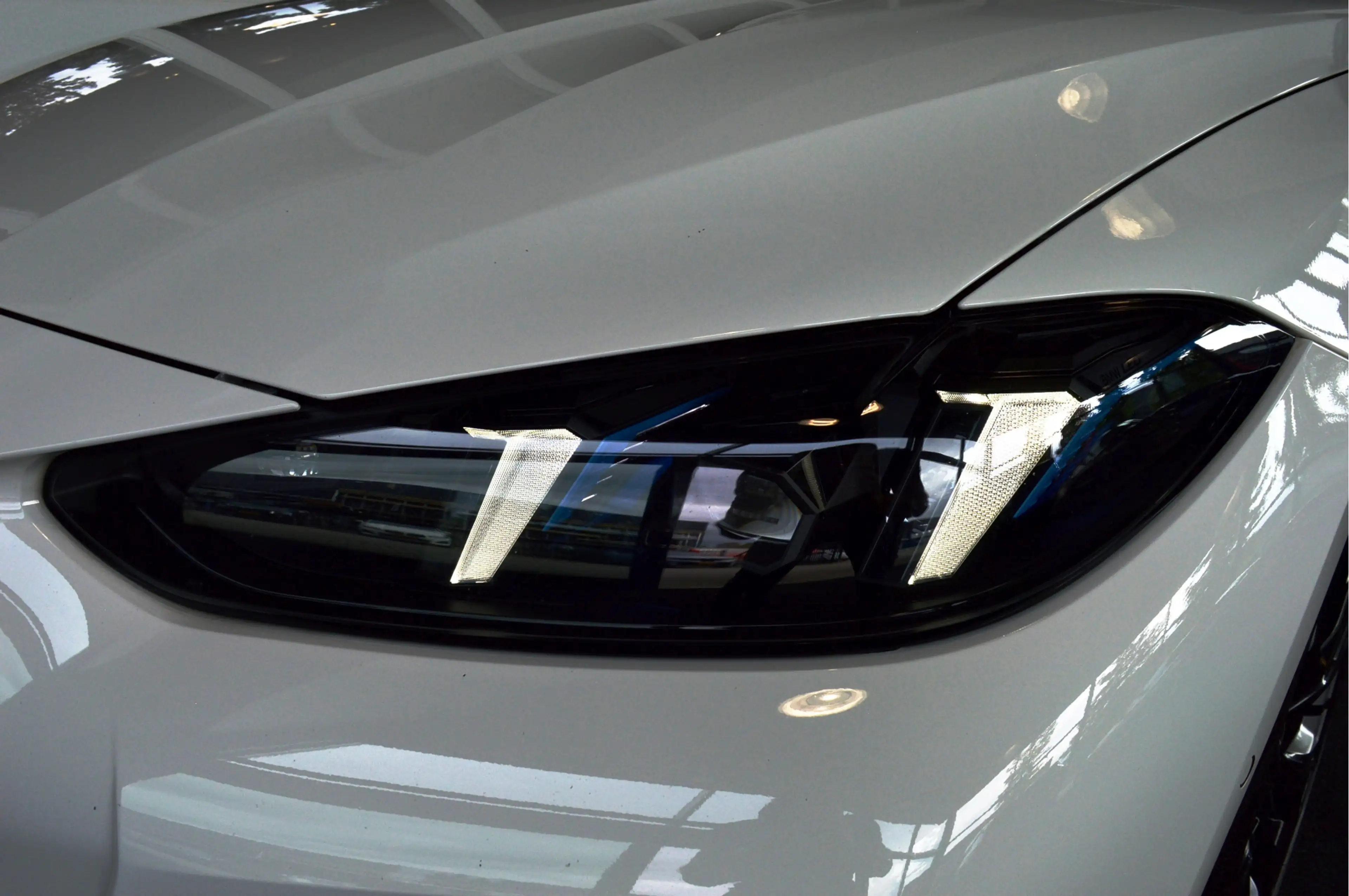 BMW i4 M50 xDrive M-Sport Pro | LCI (Facelift) Full Optio — photo 13