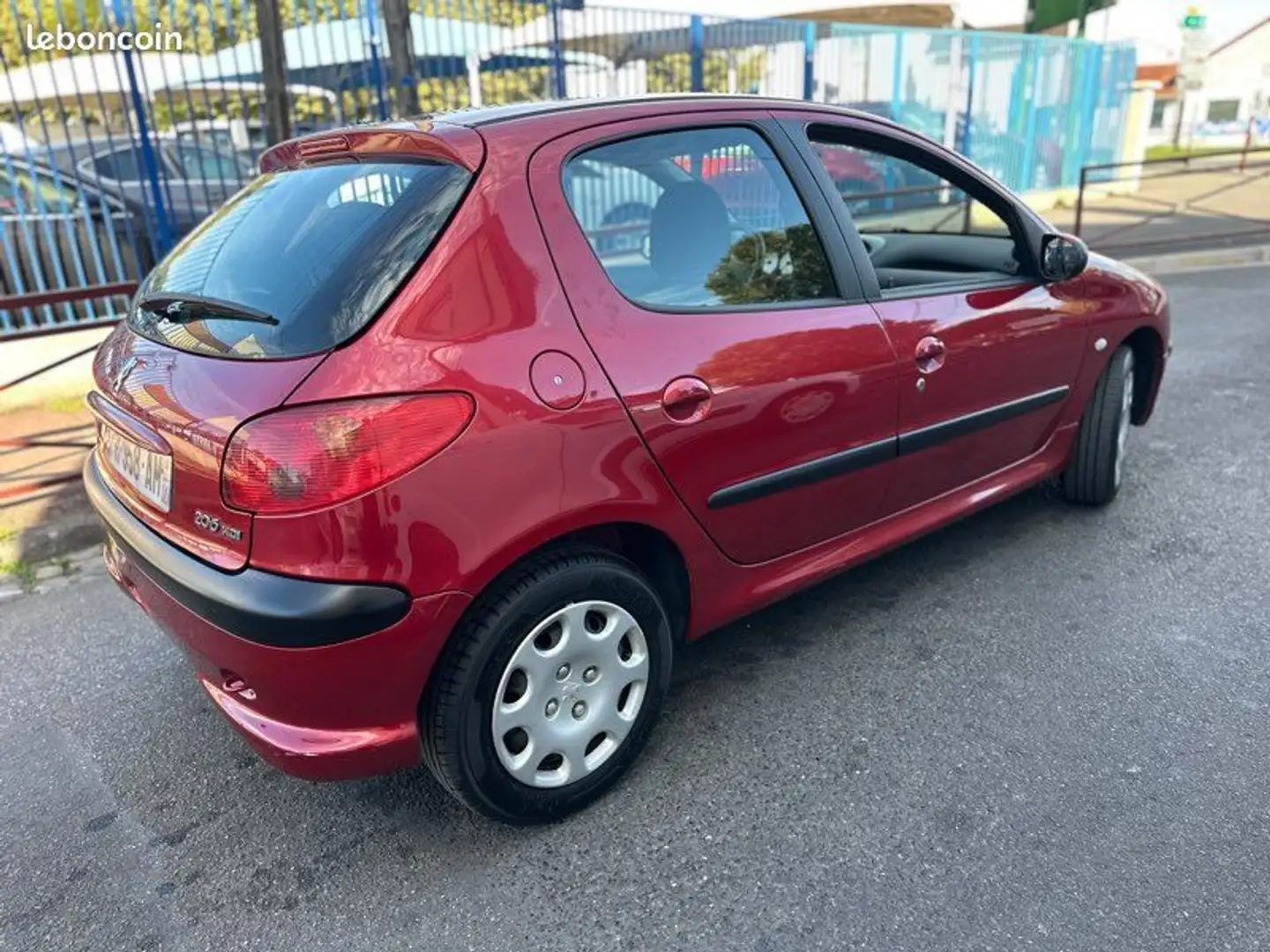 Peugeot 206 5 portes pack clim 1.4l HDI 68ch Rouge - 2