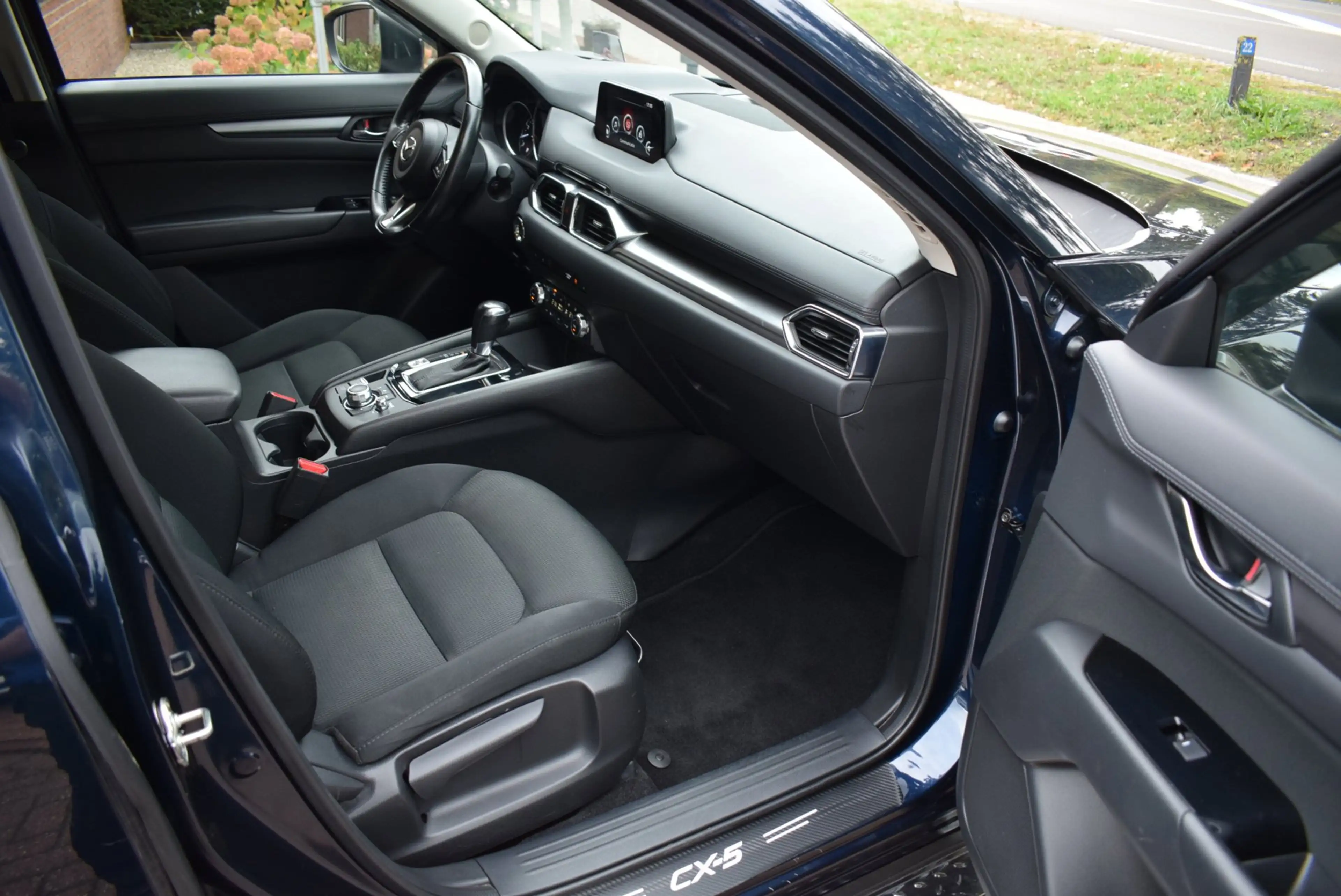 Mazda CX-5 2.0 SkyActiv-G 165 Business Comfort AUTOM//NAVI/CR — photo 11