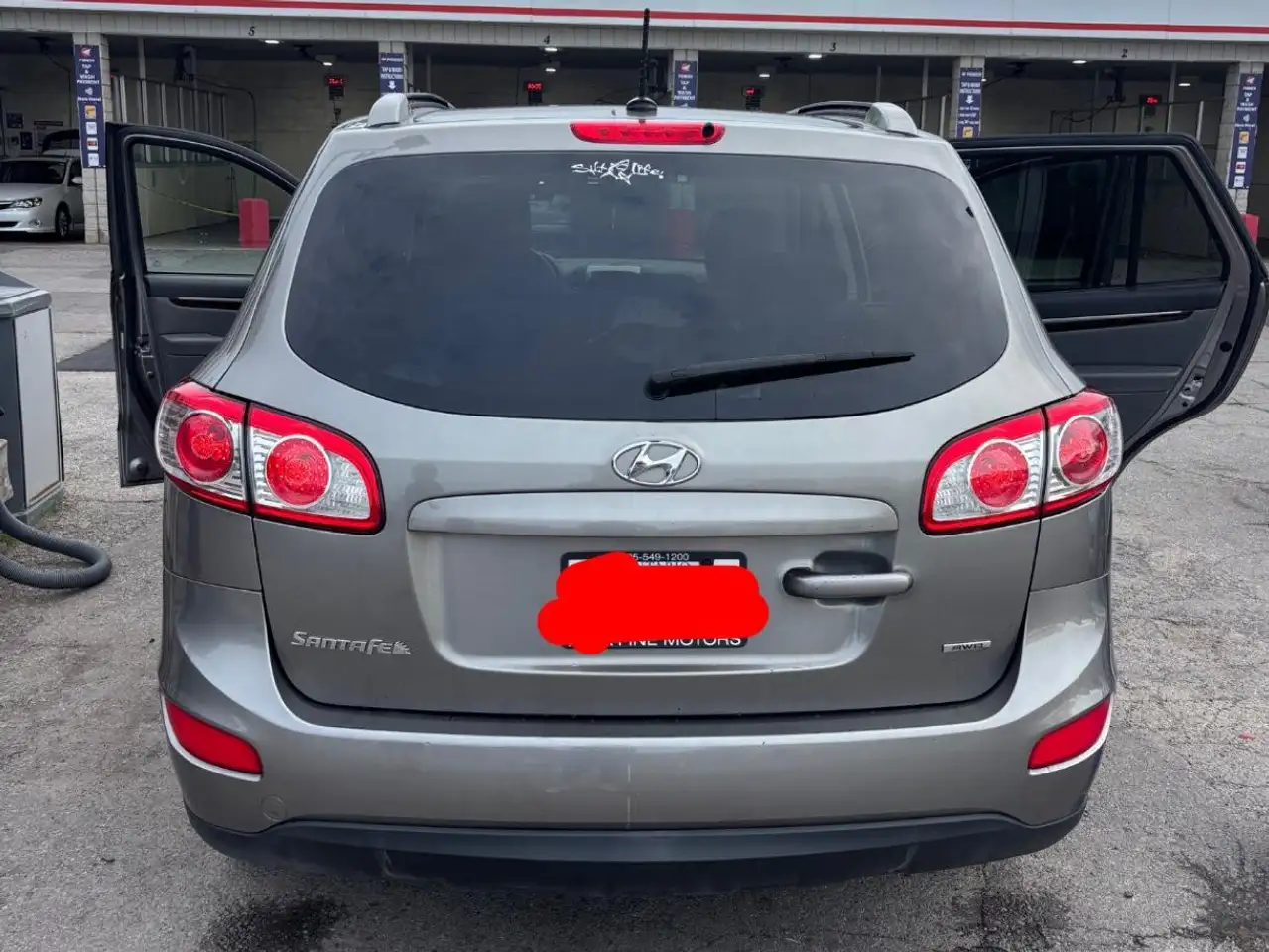 Hyundai SANTA FE photo Hyundai SANTA FE