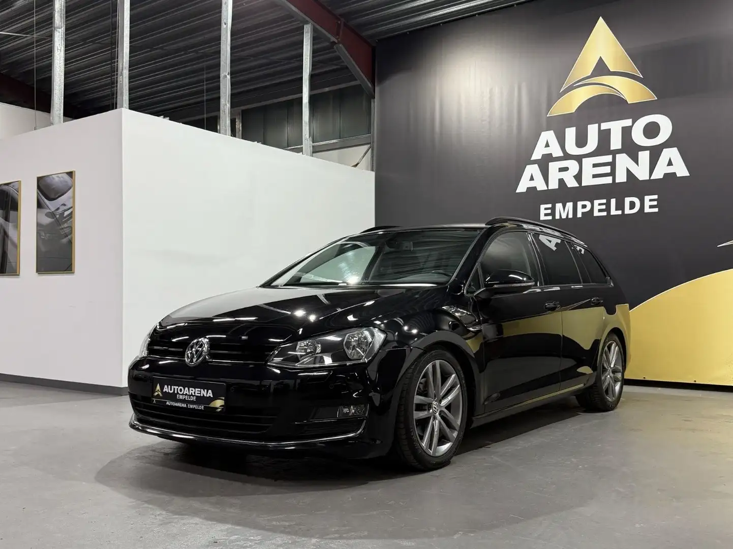 Volkswagen Golf 7 Variant 1.6 TDI LOUNGE BMT*AHK*Tempo*Navi Schwarz - 1