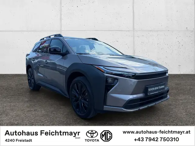 Toyota bZ4X Touring AWD Lounge 75kWh - 479 km Elektrik 5t. Ansicht 3