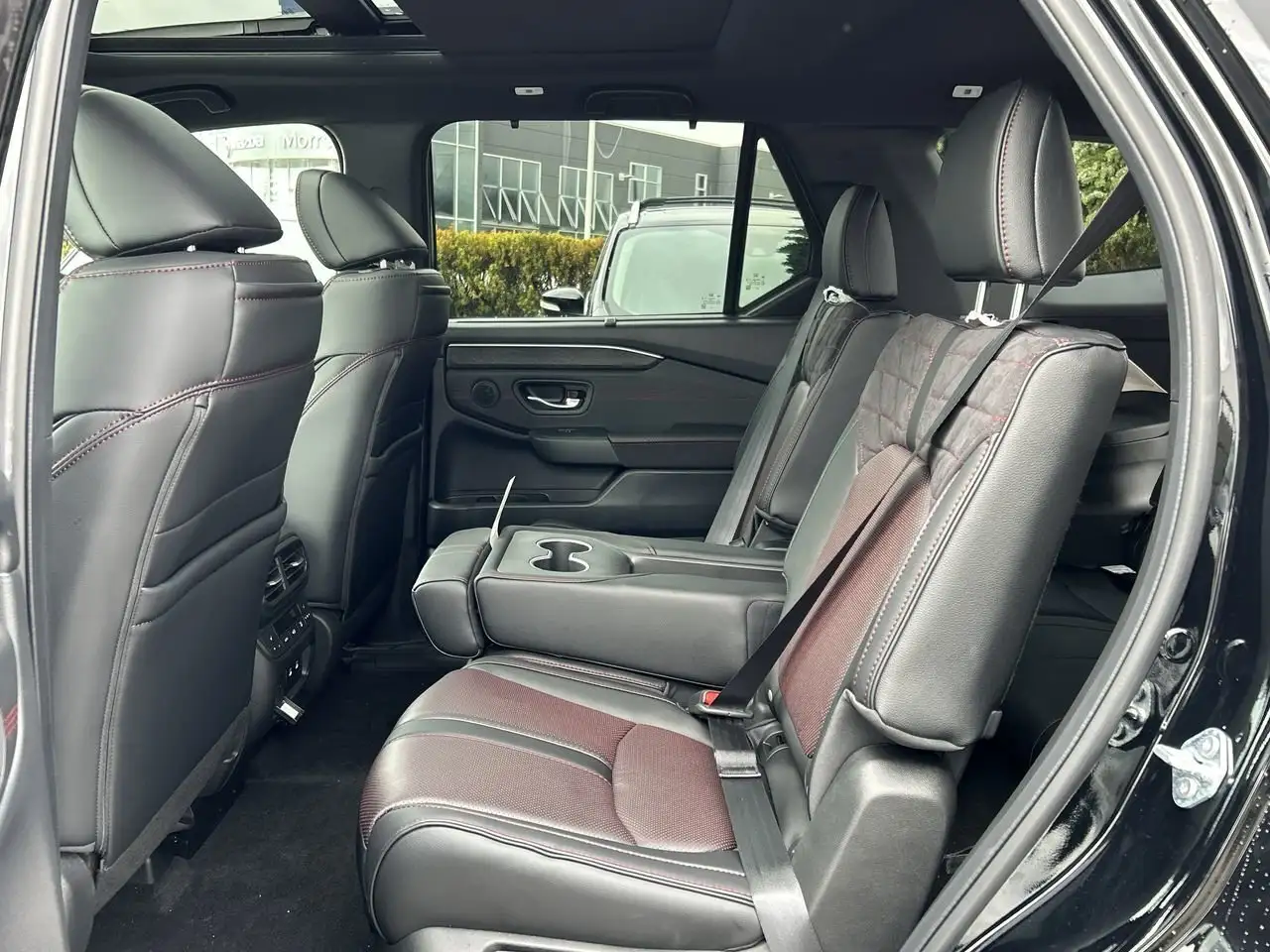 Honda Pilot снимка Honda Pilot