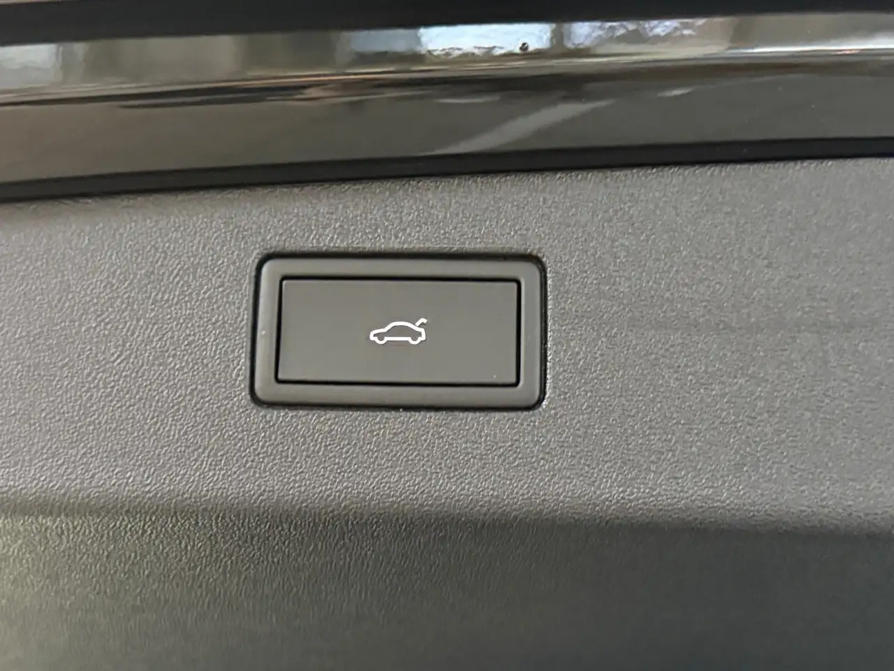 Volkswagen Tiguan 1.5 e-Hybrid DSG R-Line AHK LED Kamera, миниатюра 16