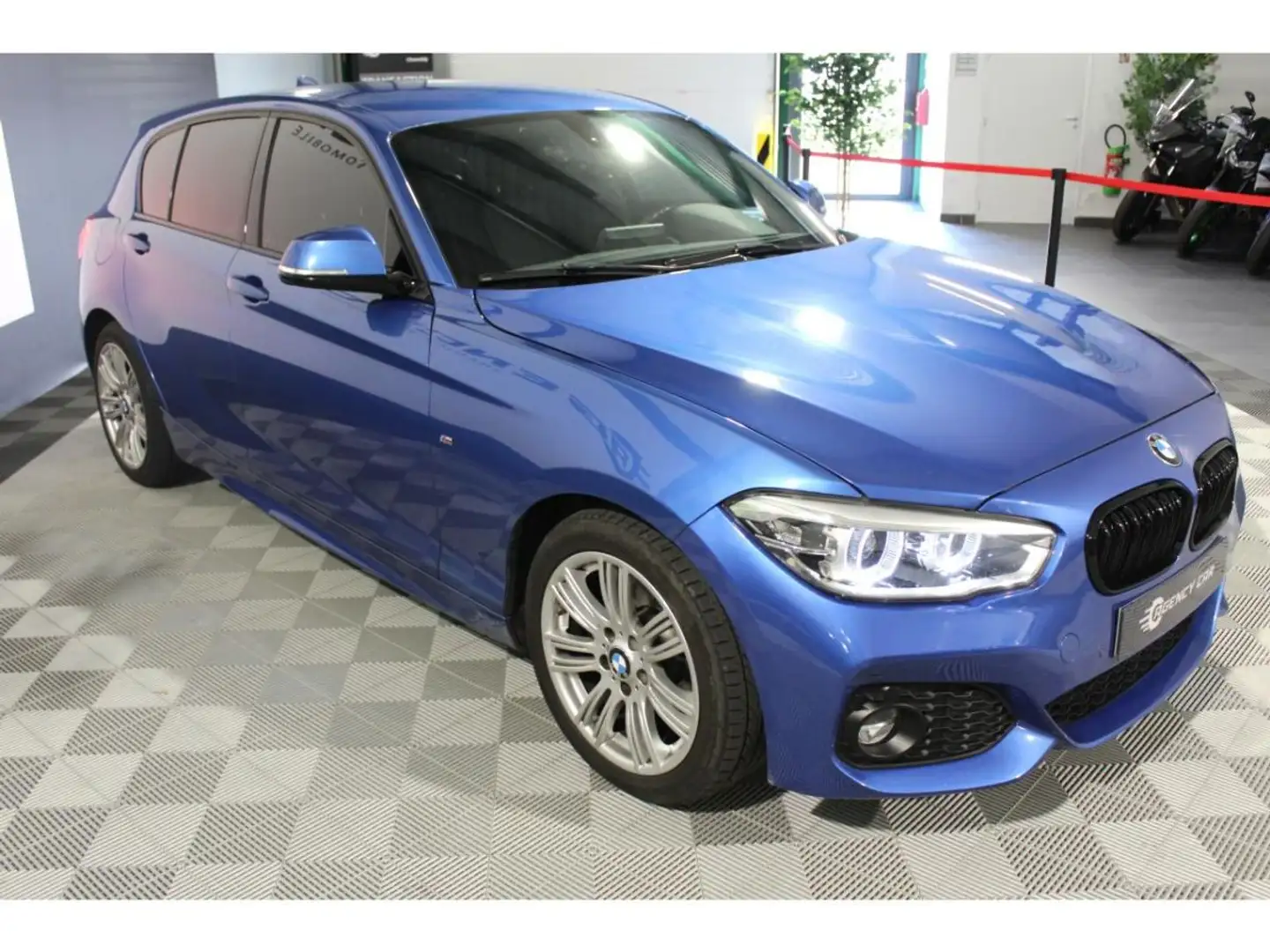 BMW 118 SERIE M Sport 118d F20 LCI Bleu - 2