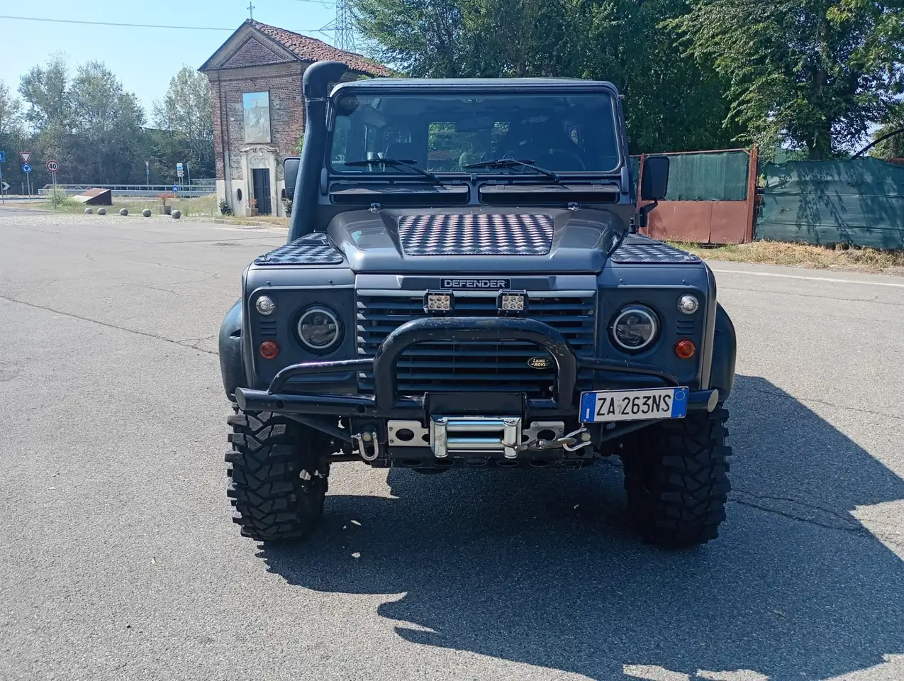 Land Rover Defender 90 2. TD5 SE 122ch - Révison complète - 4 Places - Carnet entretien