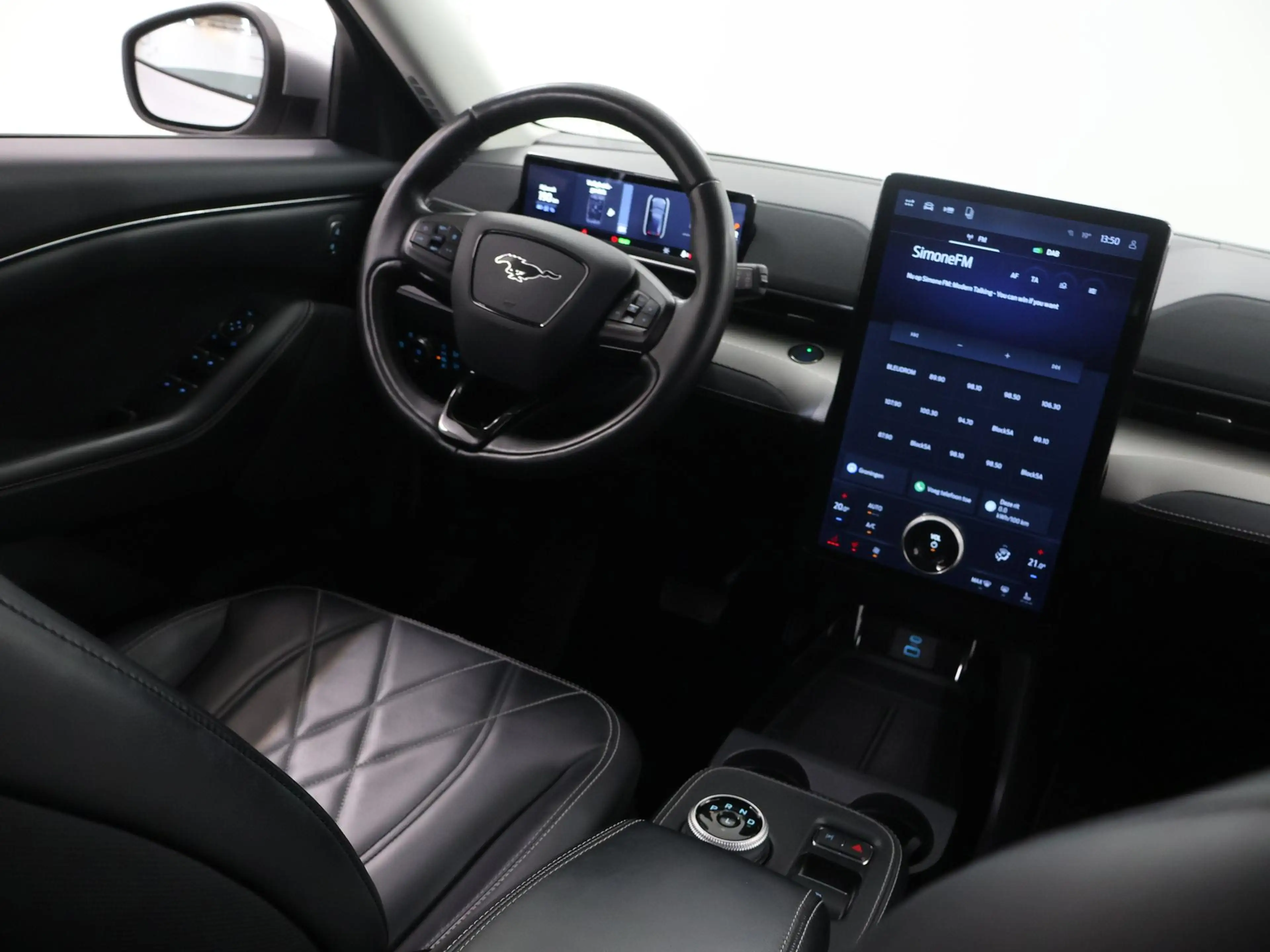 Ford Mustang Mach-E RWD 75 kWh SOH 92.8 | Winterpakket | Leder | Adapt — photo 9