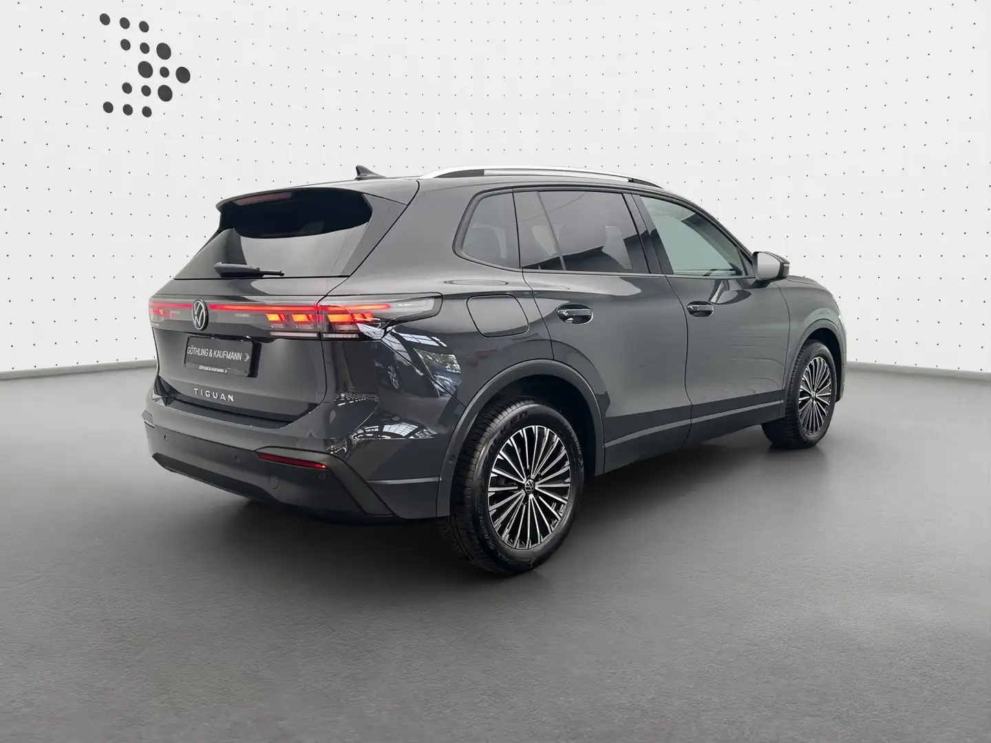 Volkswagen Tiguan 2.0 TDI DSG LIFE*LED*AHK*KAMERA*NAVI*KLIM Grijs - 2