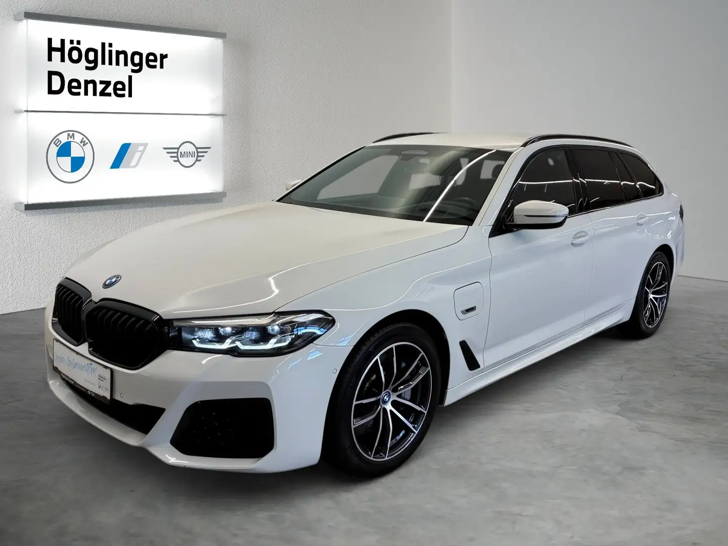 BMW 530 e xDrive Weiß - 2