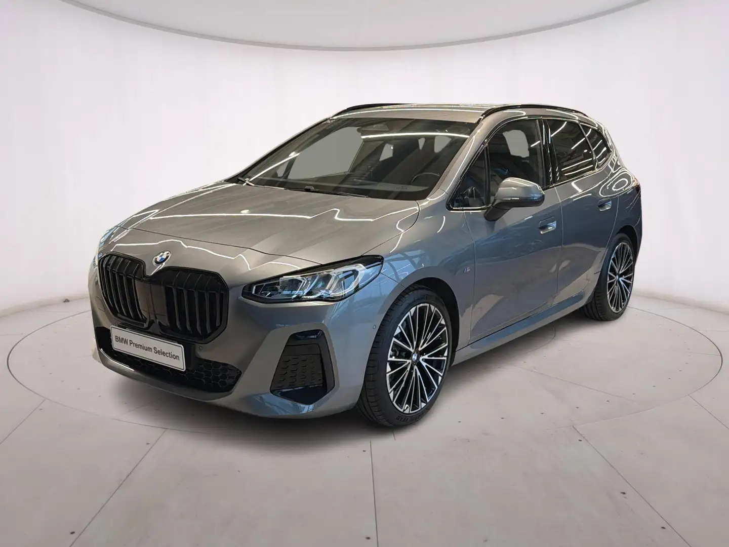 BMW 223 223i xDrive Active Tourer 48v Msport Grau - 1