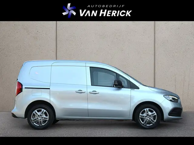Mercedes-Benz Citan view 3