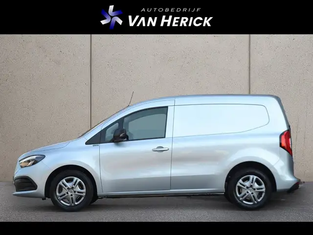 Mercedes-Benz Citan view 2