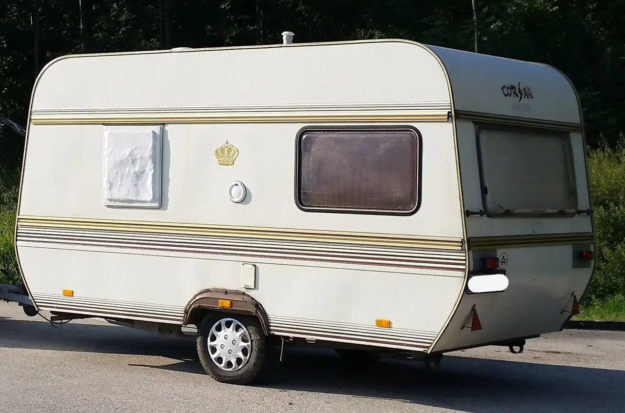 Caravans-Wohnm Poly Corsar 370 Wohnwagen, foto 4