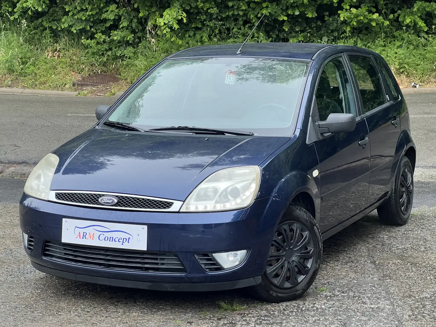Ford Fiesta 1.4i 16v Ghia essence AUTOMATIQUE airco - 1