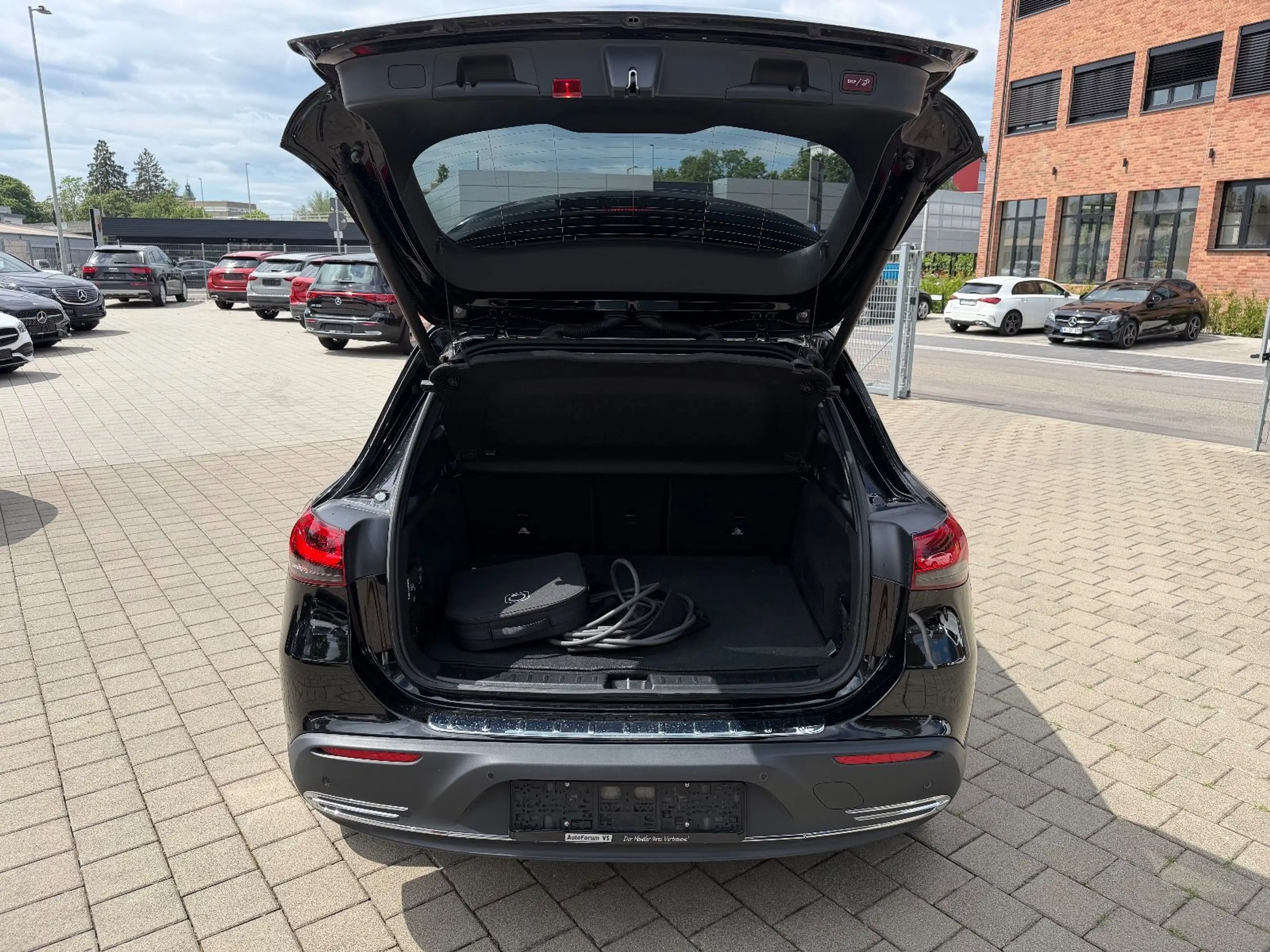 Mercedes-Benz EQA 250 MBUX*Ambi*Navi*Rcam — photo 7