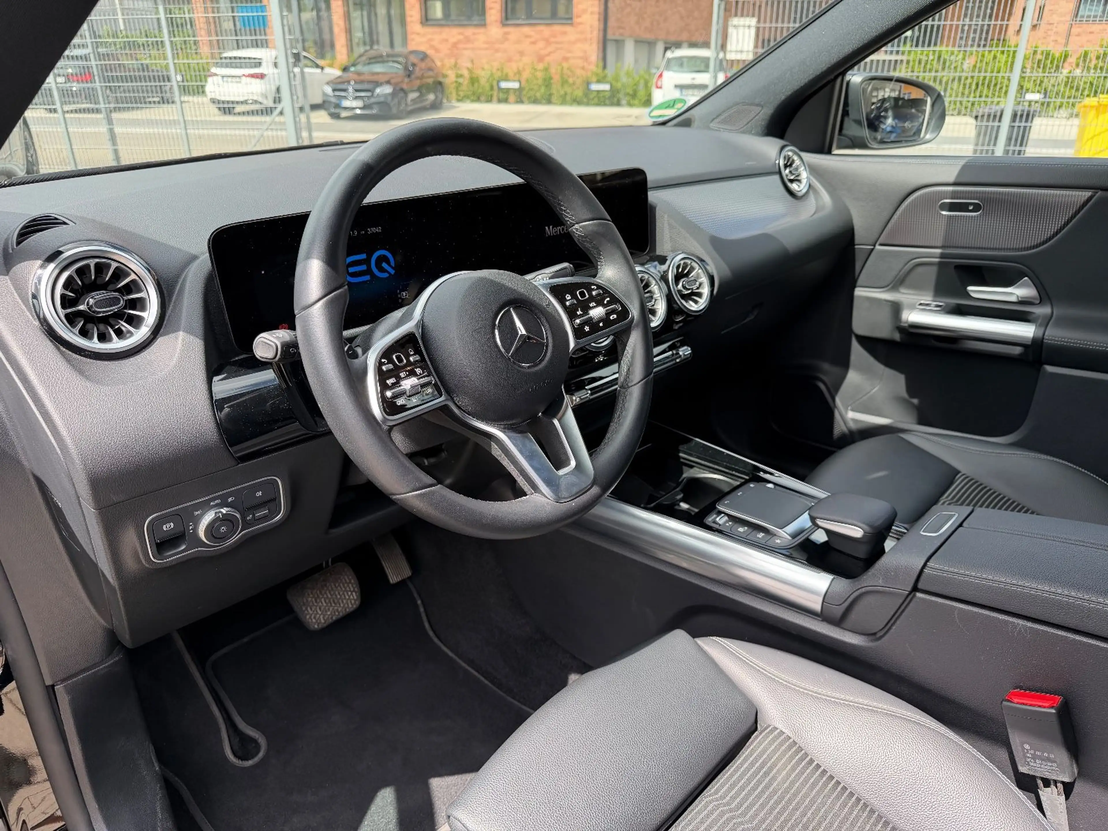 Mercedes-Benz EQA 250 MBUX*Ambi*Navi*Rcam — photo 9