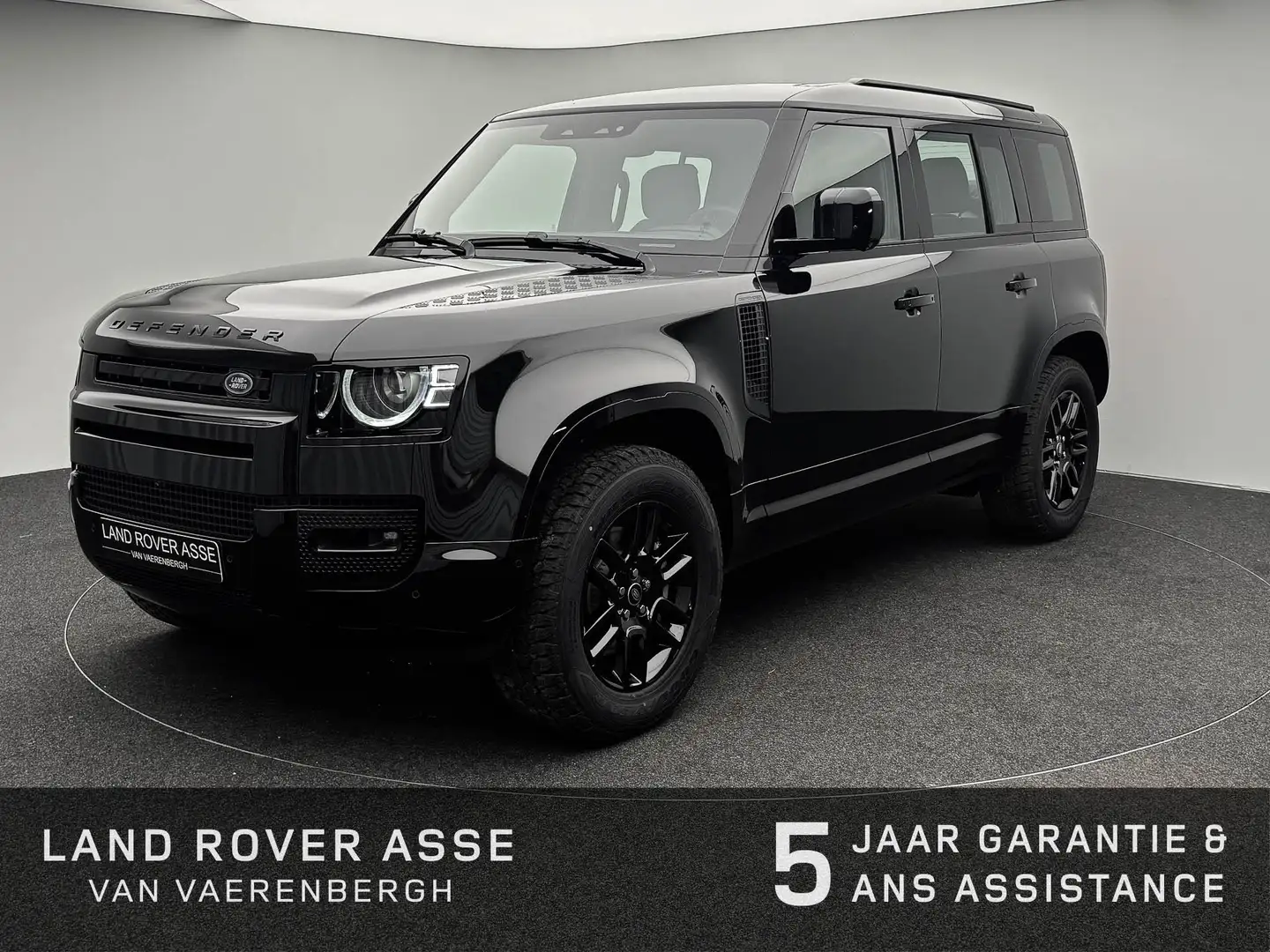 Land Rover Defender 110 D300 X-Dynamic HSE AWD Aut Black - 1