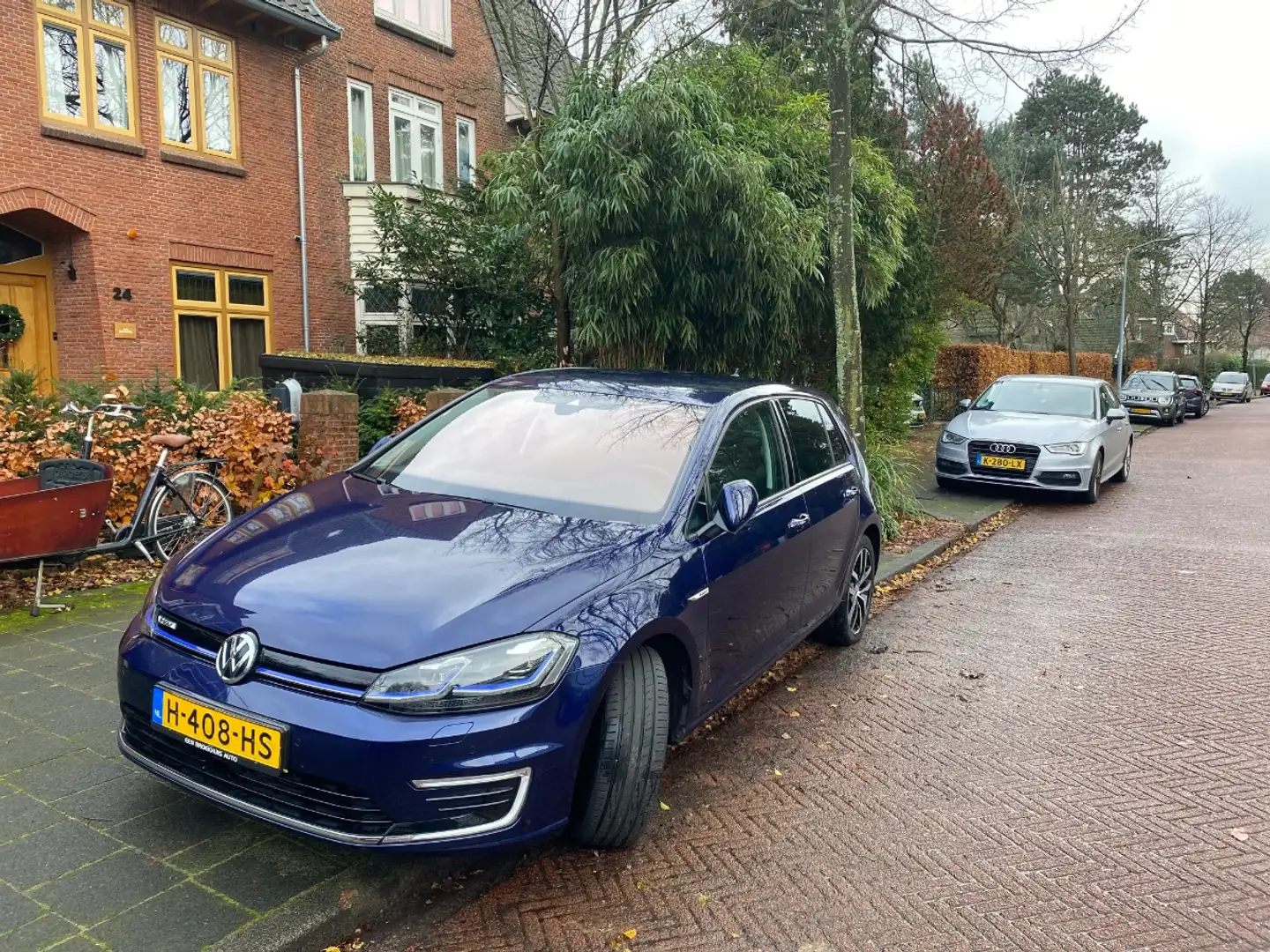 Volkswagen e-Golf E-DITION | Warmtepomp | Winterpakket | Verwarmbaar Albastru - 2