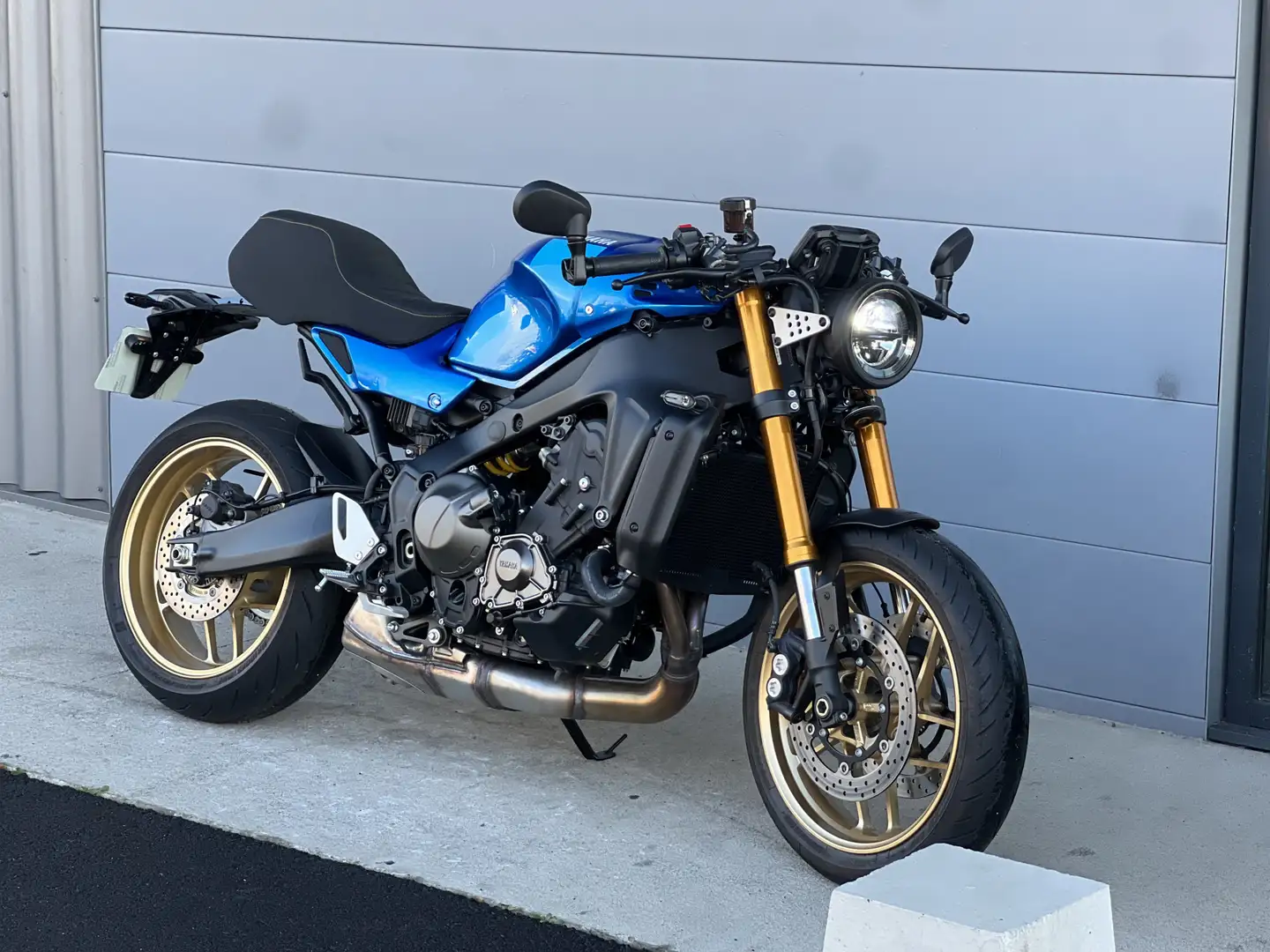 Yamaha XSR 900 Bleu - 2