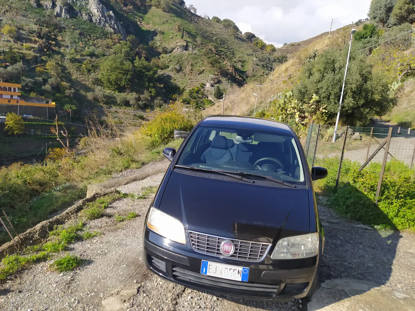 Fiat Idea Idea 1.3 mjt 16v Emotion s Negru - 2