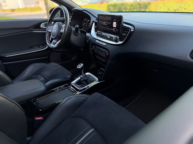 Kia ProCeed / pro_cee'd 1.0 T-GDi GT-Line PANO/LINE-ASSIST/STUUR-STOELVERW — photo 13