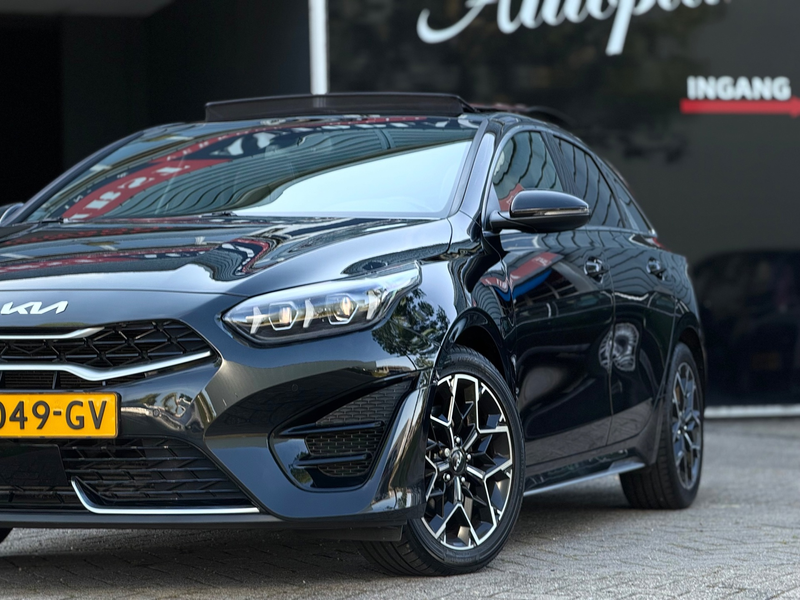 Kia ProCeed / pro_cee'd 1.0 T-GDi GT-Line PANO/LINE-ASSIST/STUUR-STOELVERW — photo 9