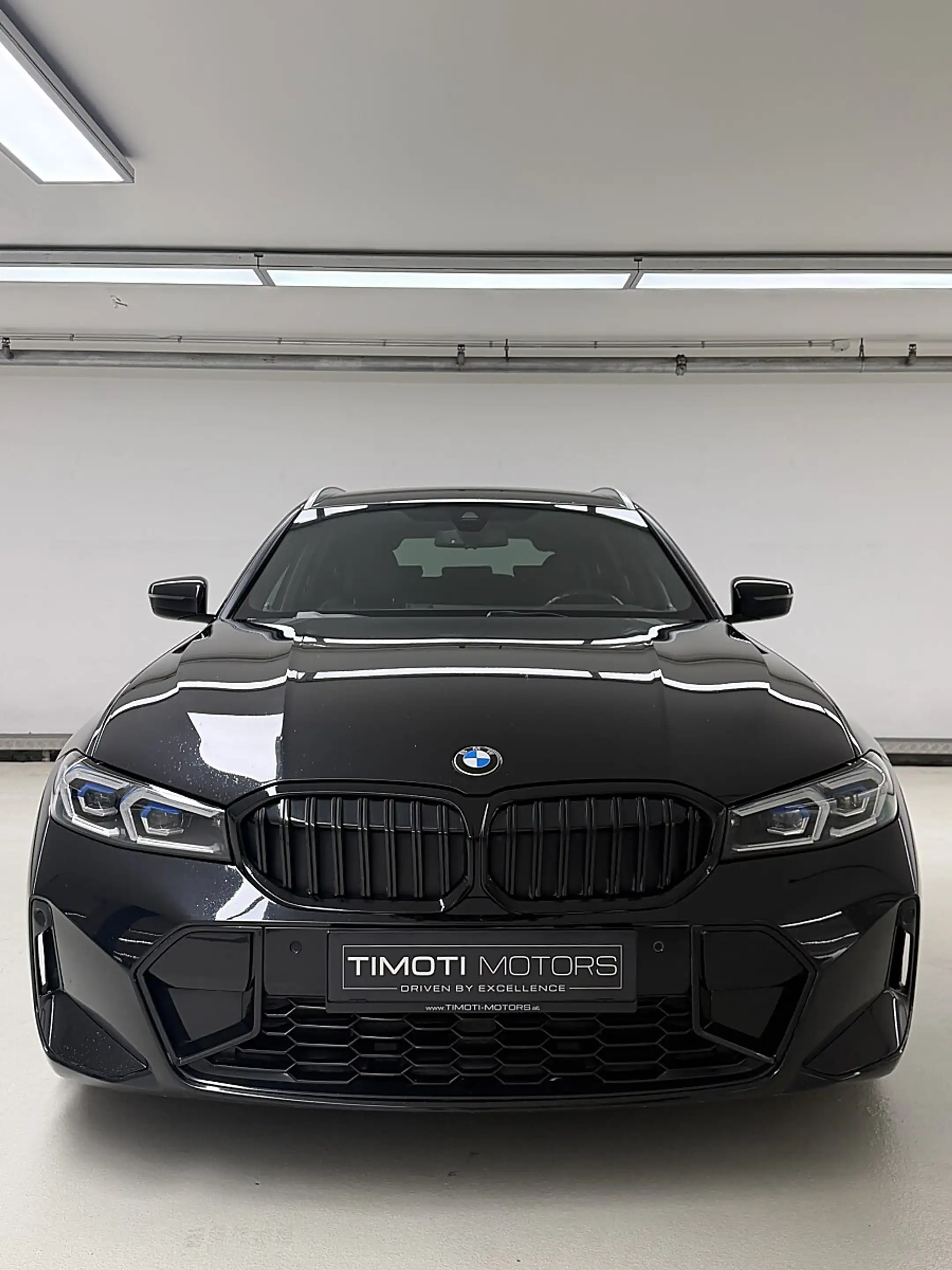 BMW 330 d | 1.Besitz | M Sport | 8-Gang Automatik | Hea... — photo 2