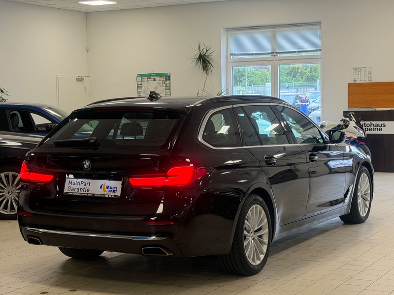 BMW 540 dxD/Aut/LCPProf/LEDerSportStz/St&Go/AHK/LuxL — photo 10