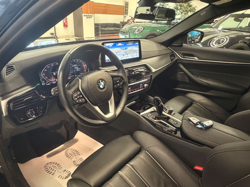 BMW 540 dxD/Aut/LCPProf/LEDerSportStz/St&Go/AHK/LuxL — photo 14