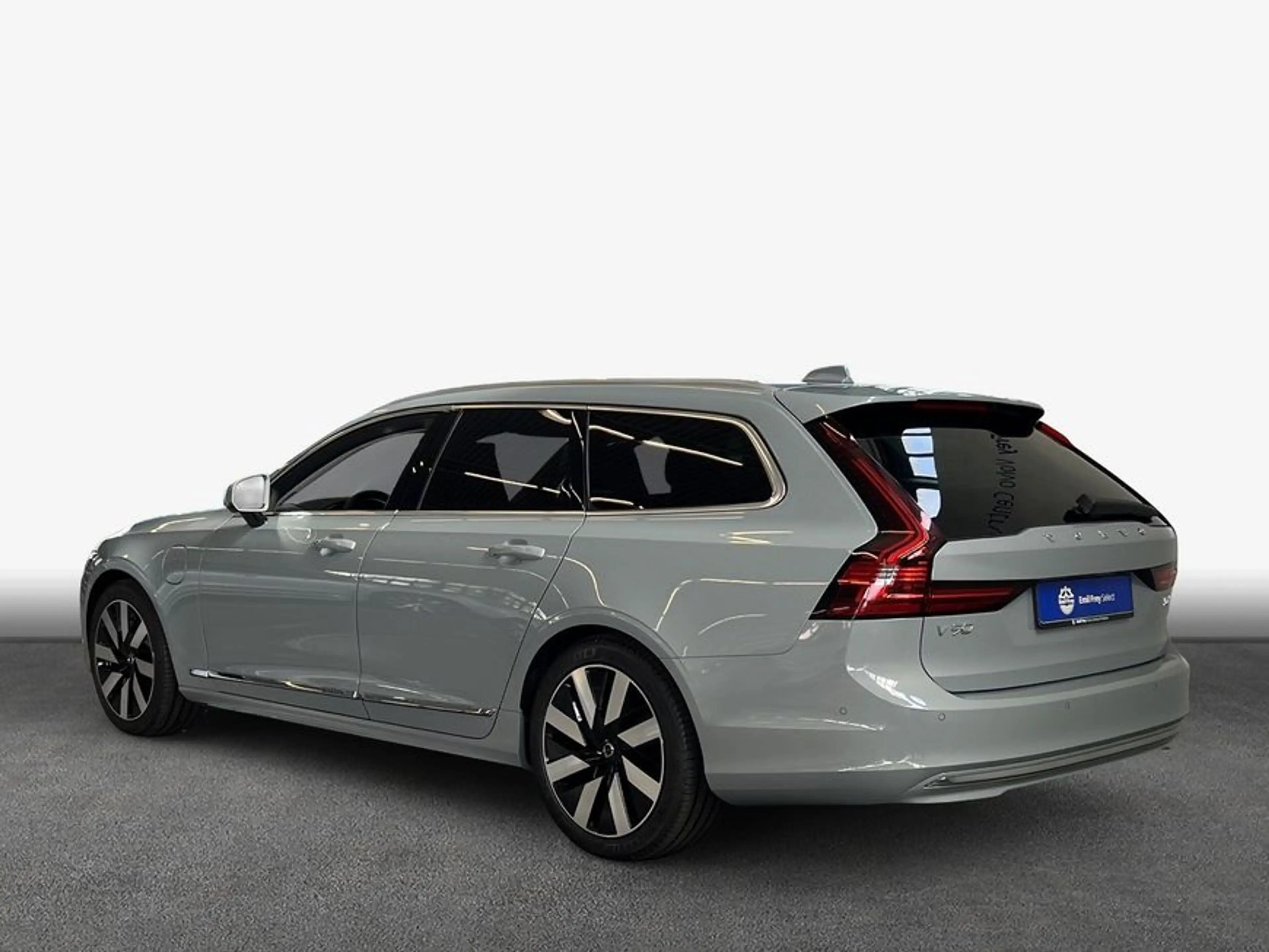 Volvo V90 T6 Plug-in Hybrid AWD Plus-Bright Glasd HeadUp — photo 2