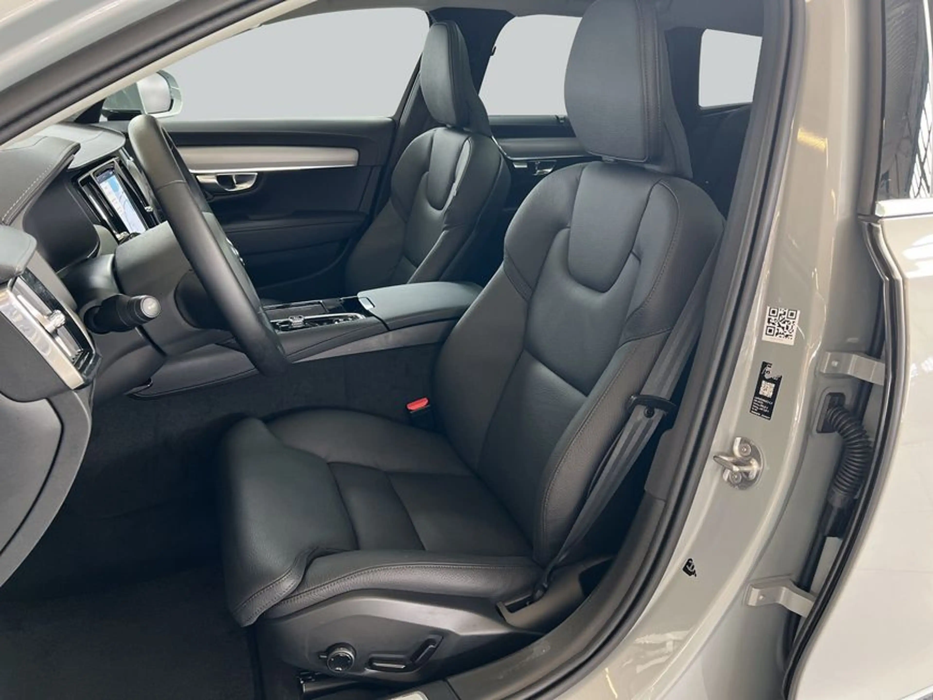 Volvo V90 T6 Plug-in Hybrid AWD Plus-Bright Glasd HeadUp — photo 11