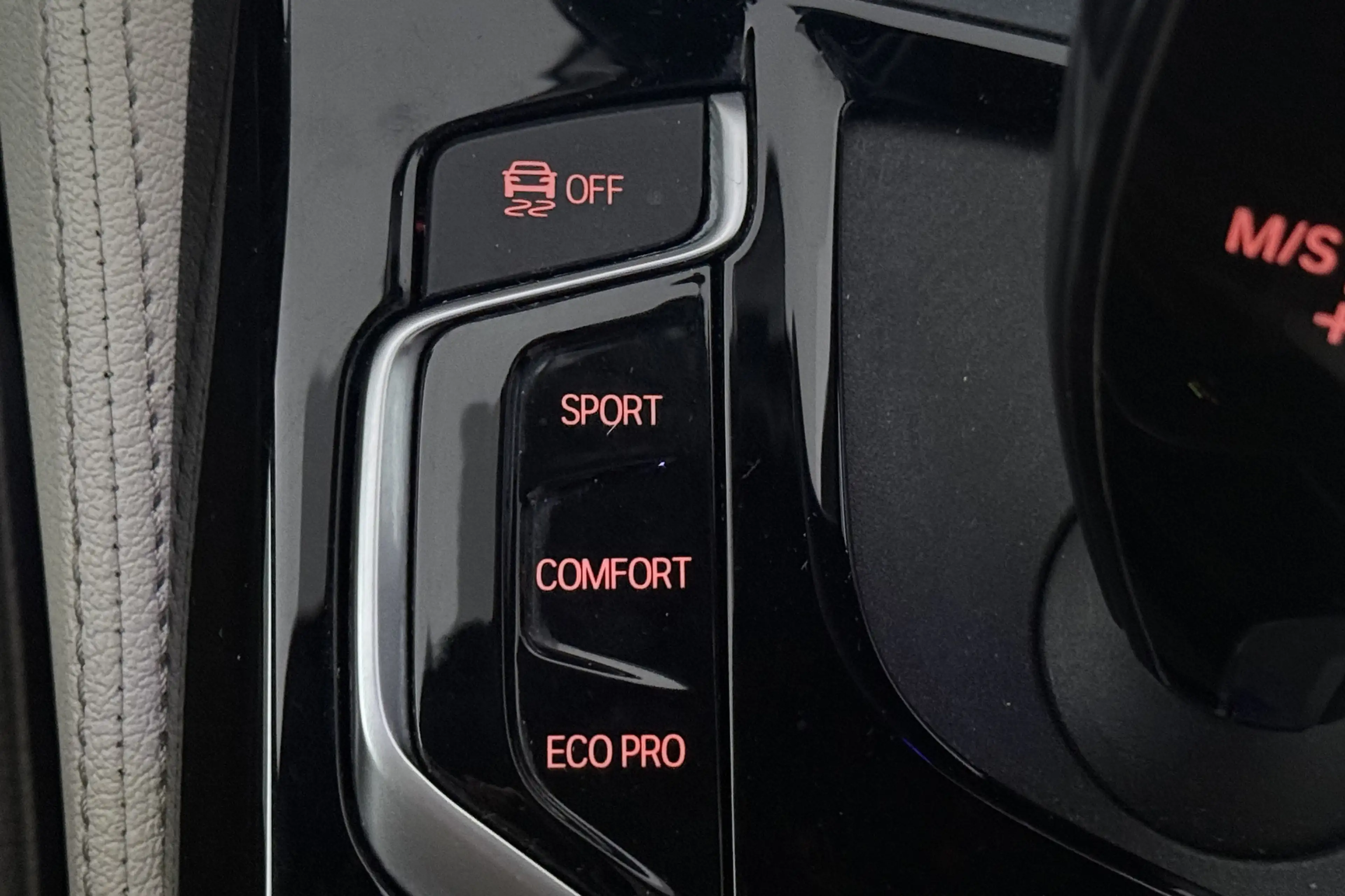 BMW 520 5-serie 520i High Executive Edition (STOELVERWARMI — photo 13