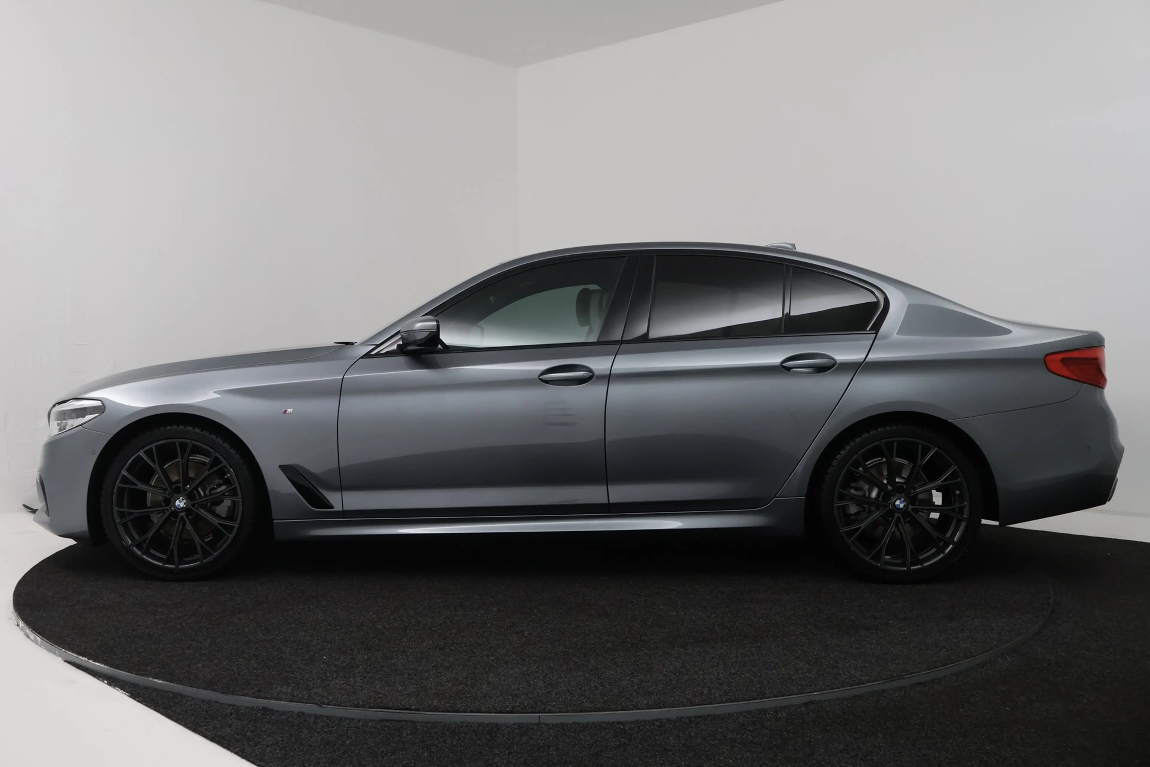 BMW 520 5-serie 520i High Executive Edition (STOELVERWARMI — photo 2