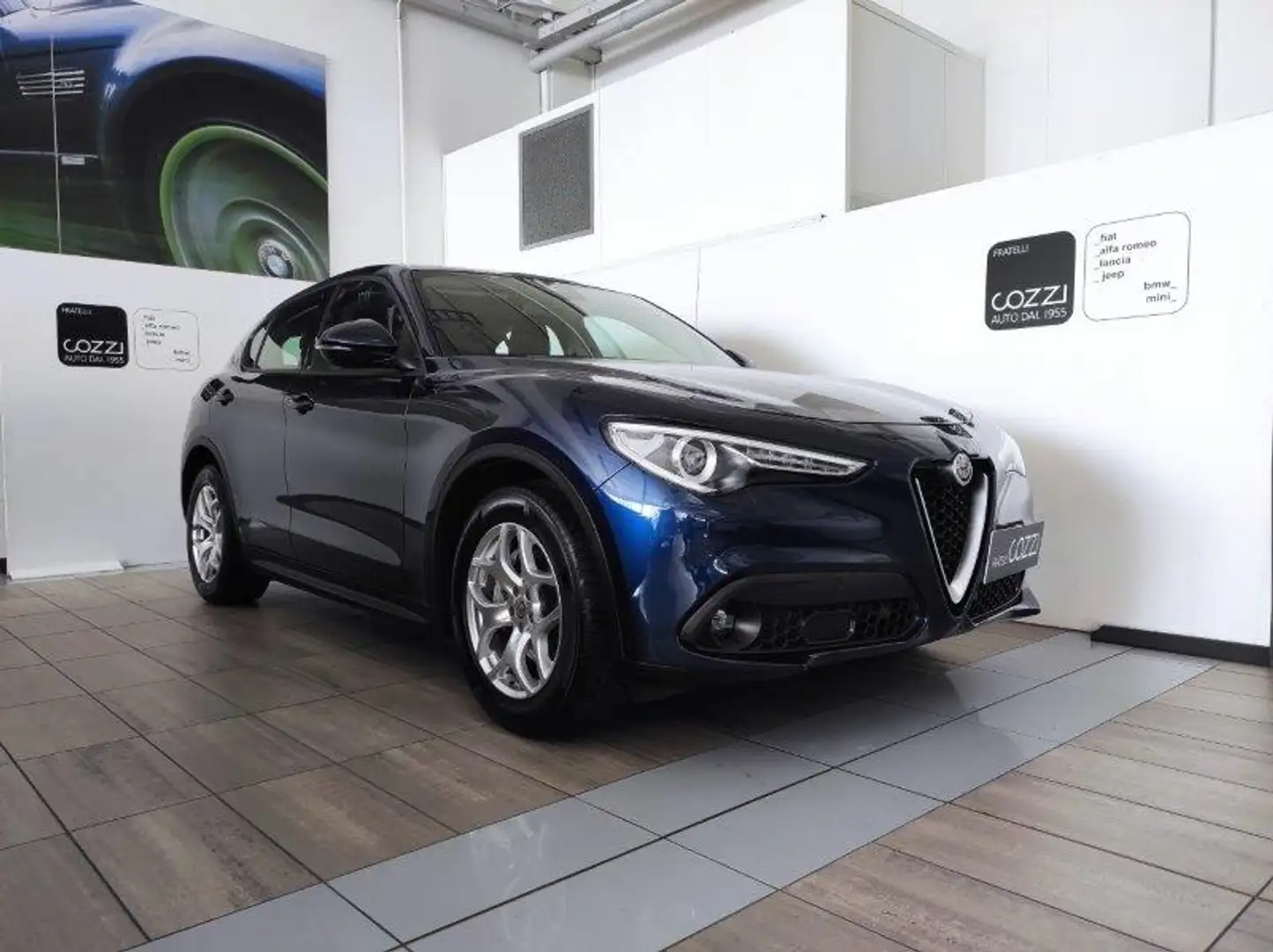 Alfa Romeo Stelvio - Stelvio 2.2 Turbodiesel 160 CV AT8 RWD Business Синій - 1