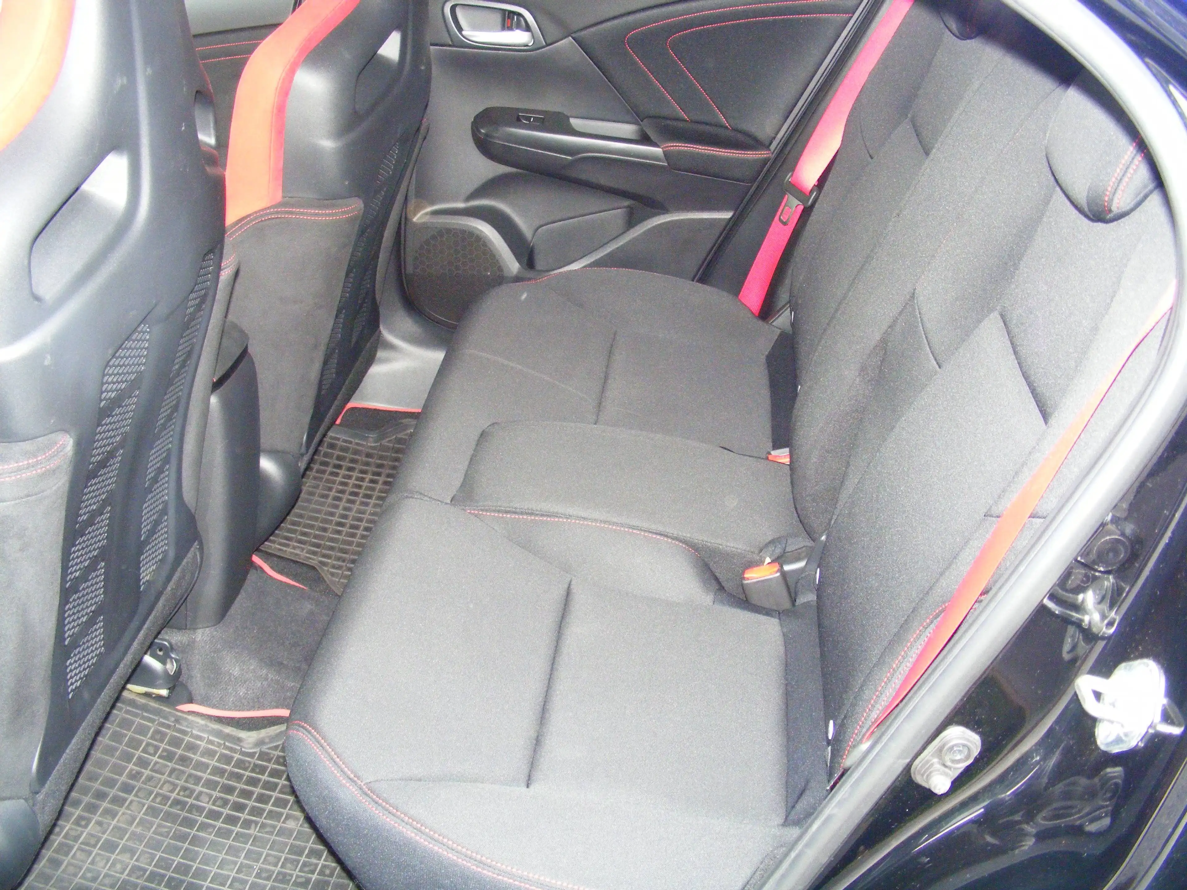 Honda Civic Civic 2.0 VTEC Turbo Type R GT Sport — photo 12