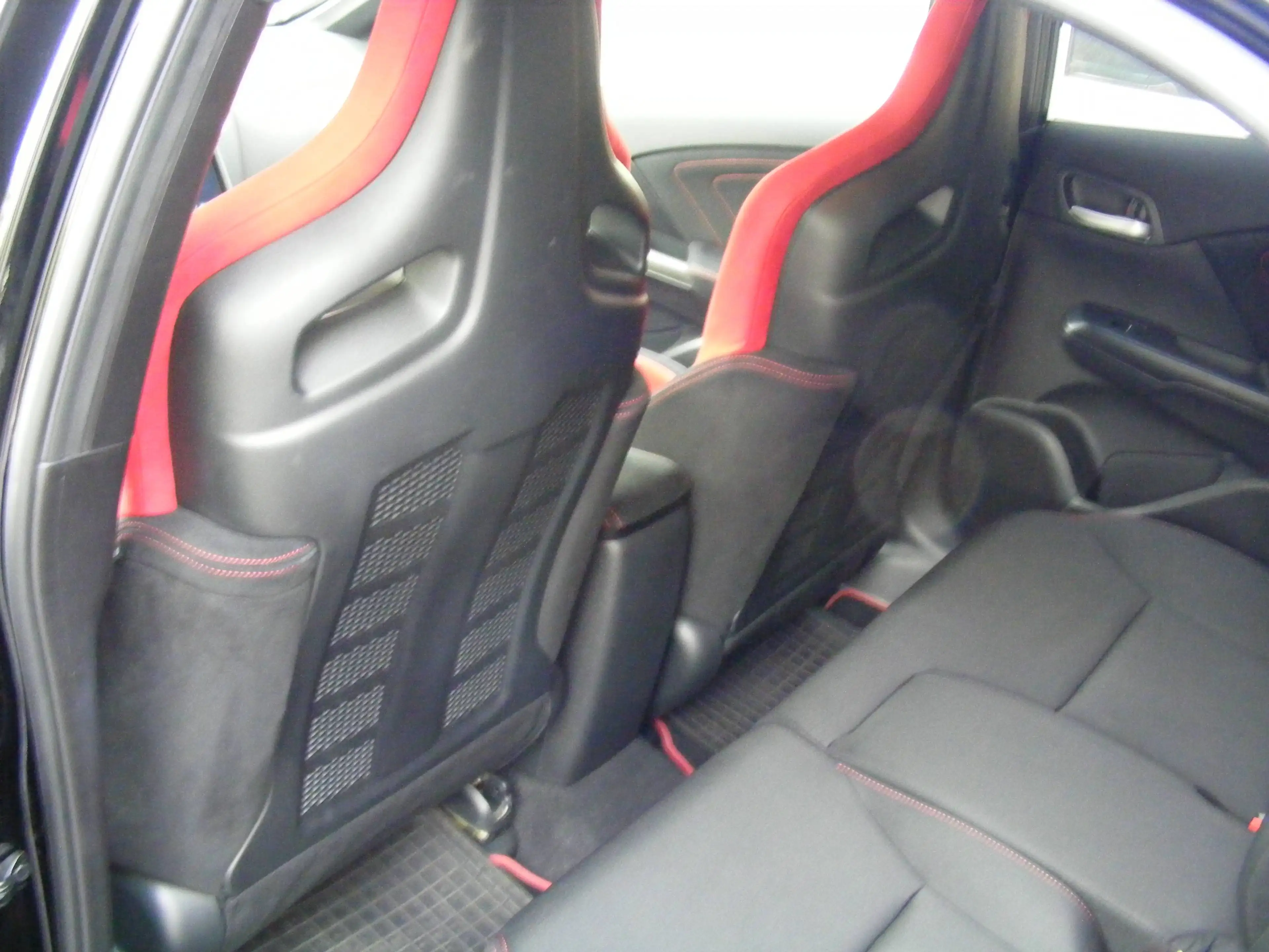 Honda Civic Civic 2.0 VTEC Turbo Type R GT Sport — photo 11