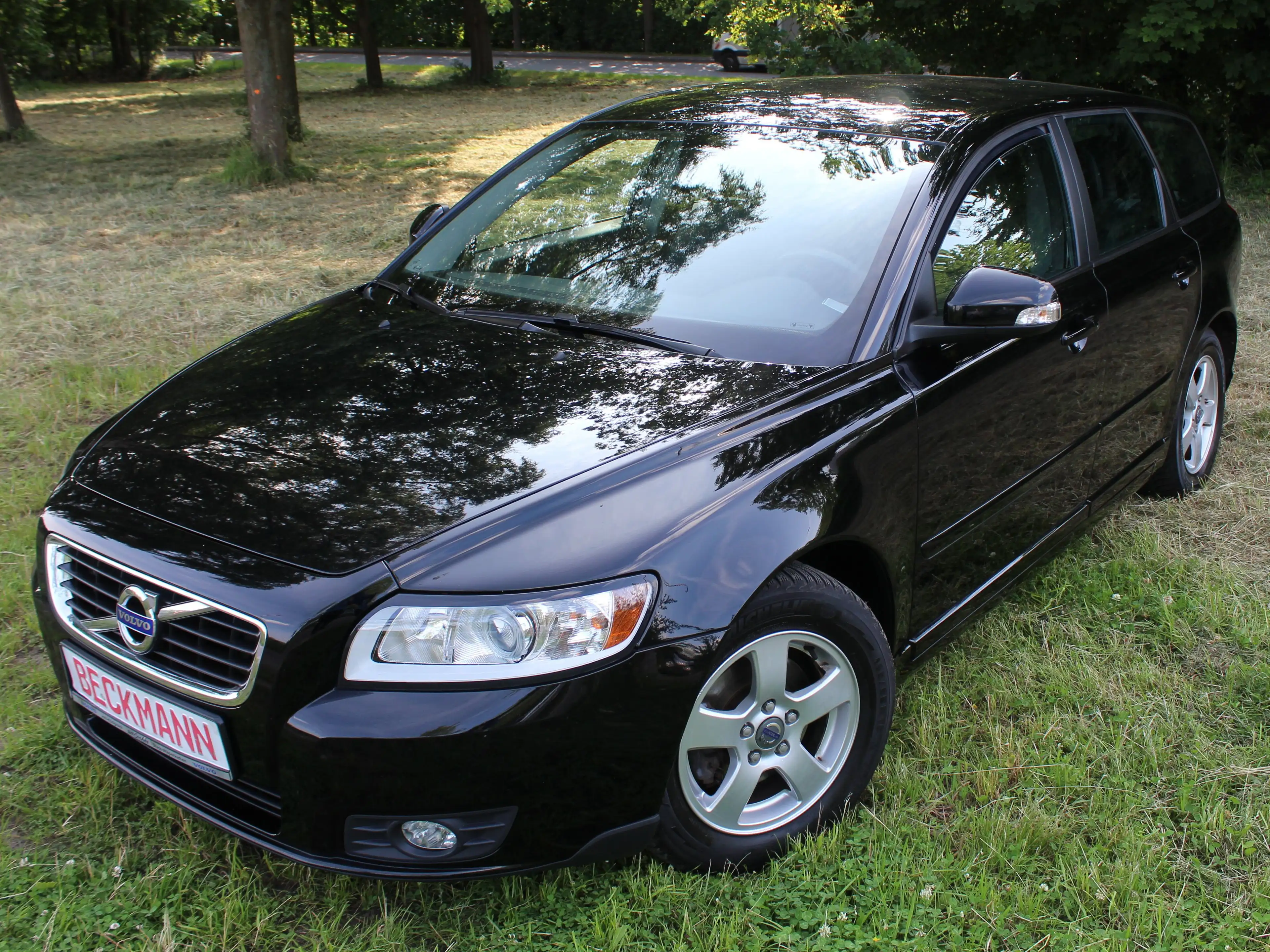 Volvo V50 D2 Business Edition — photo 9