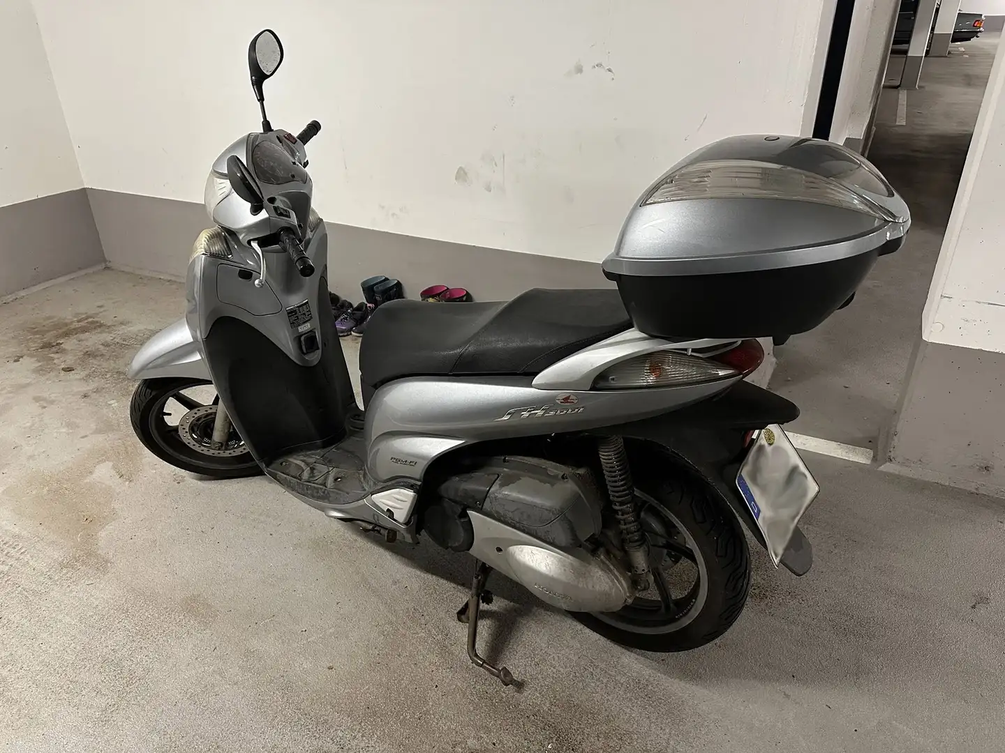 Honda SH 300 (ABS) Argintiu - 1