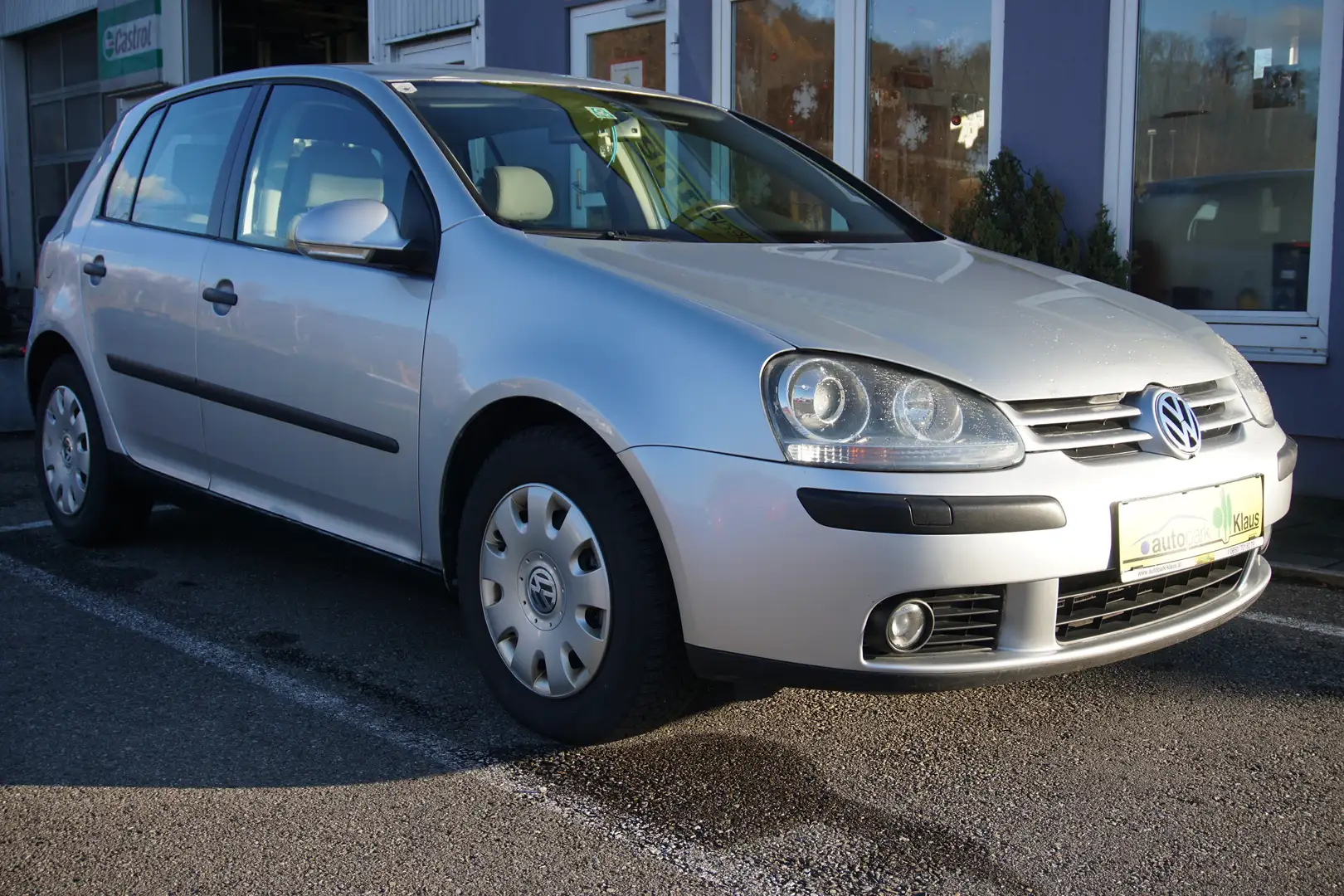 Volkswagen Golf Comfortline Grau - 1