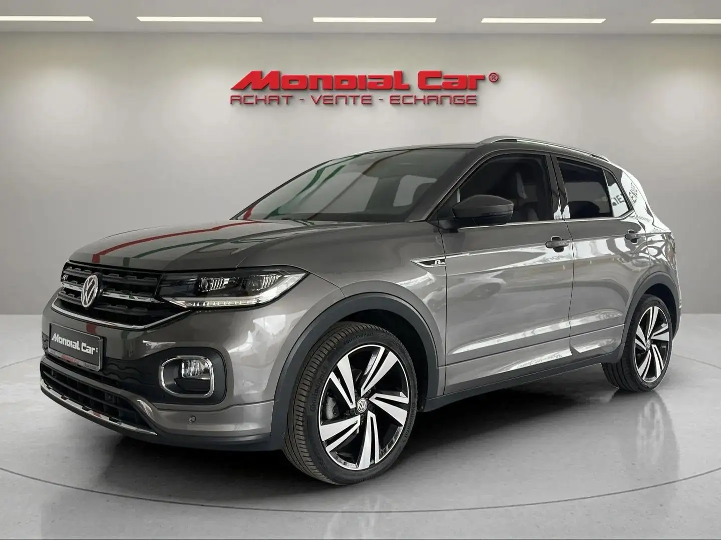 Volkswagen T-Cross 1.0 TSI * R-Line * Apple CarPlay * Park assist Grijs - 1