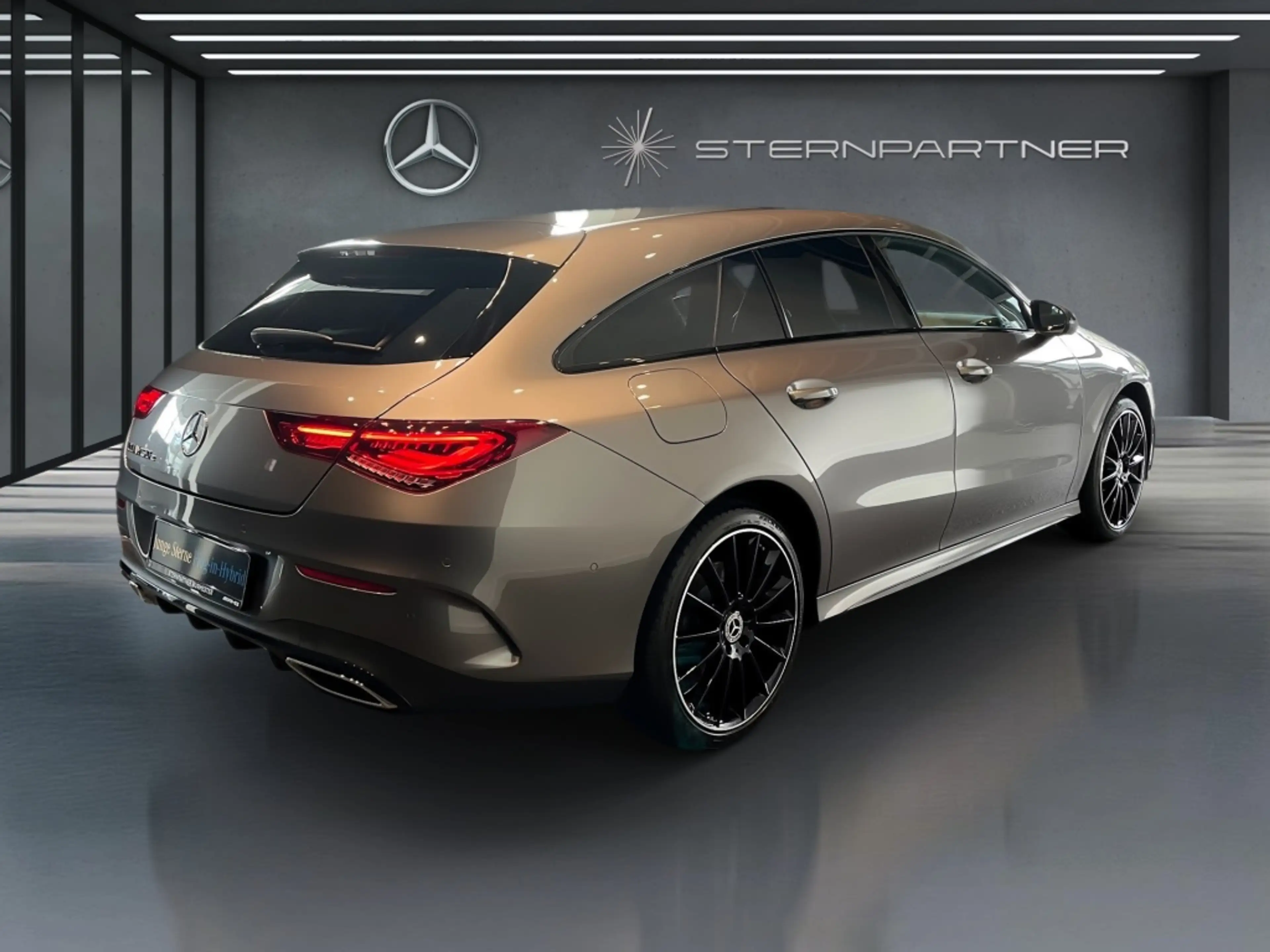 Mercedes-Benz CLA 250 e SB AMG+MBUX+Night+Ambiente+Mbeam+PANO — photo 13